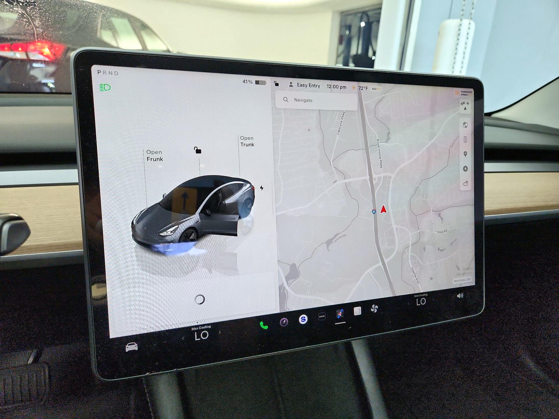 Thumbnail: 2022 Tesla Model 3 - 13