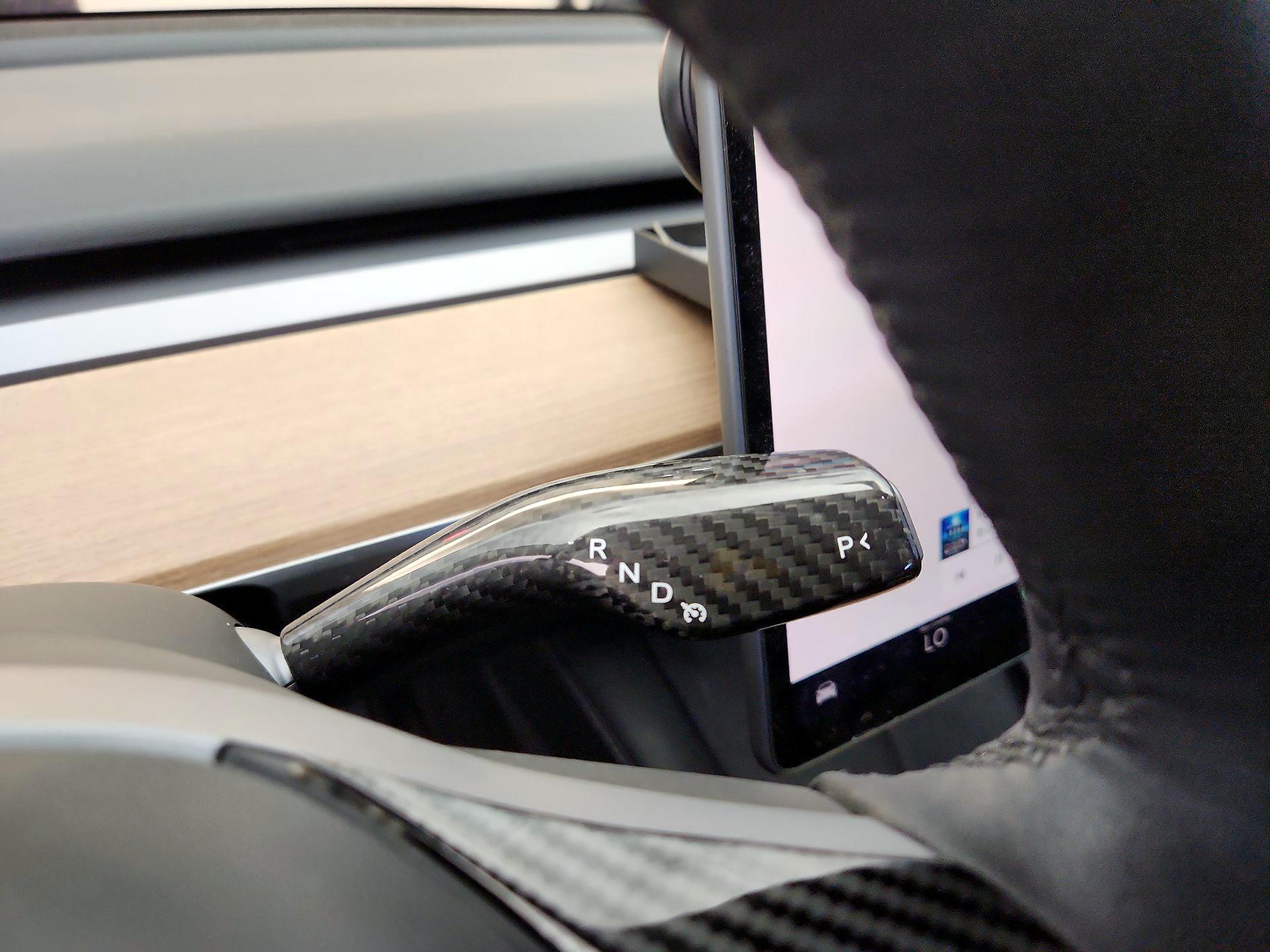 Thumbnail: 2022 Tesla Model 3 - 17