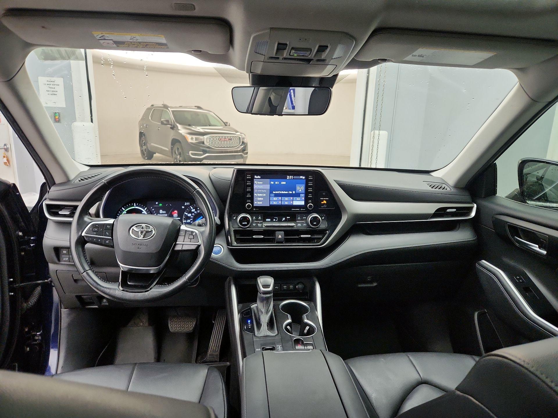 Thumbnail: 2021 Toyota Highlander - 9