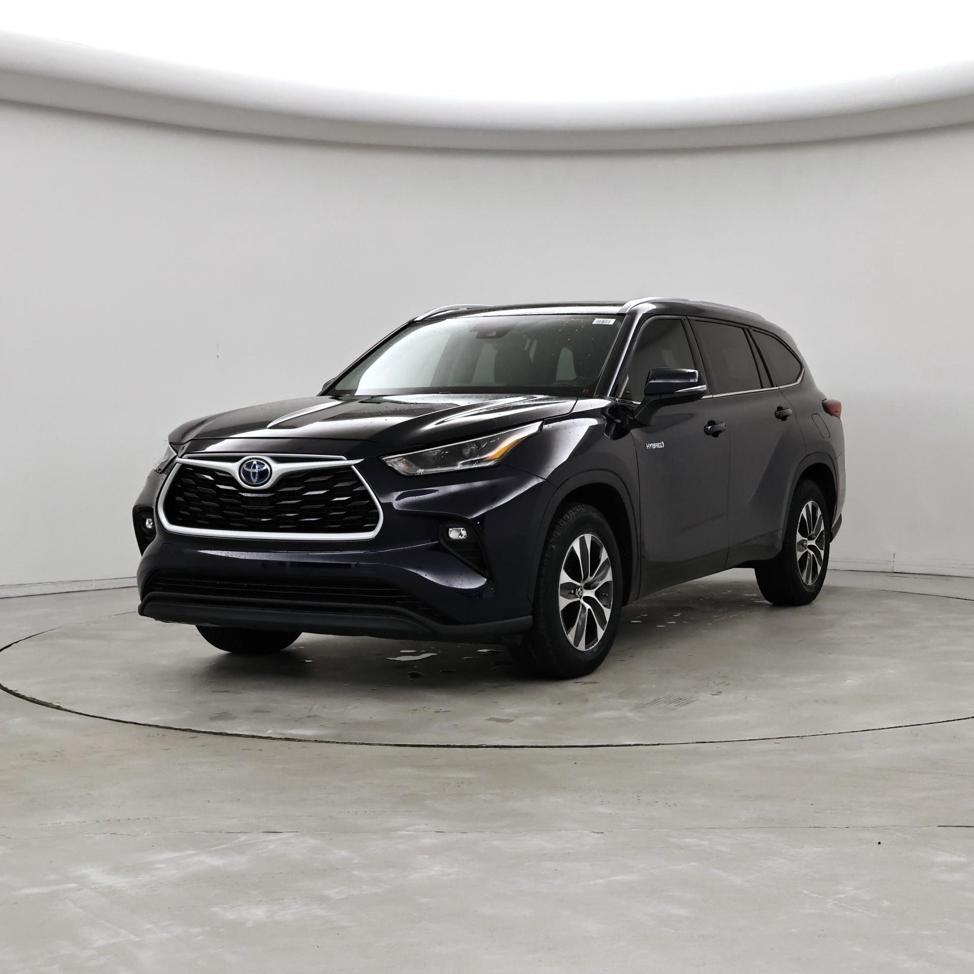 Thumbnail: 2021 Toyota Highlander - 4