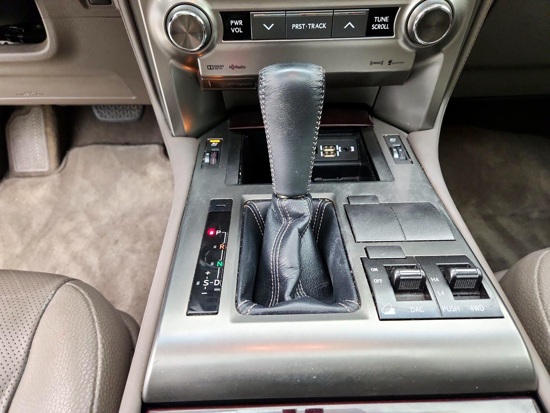 Thumbnail: 2017 Lexus GX - 18