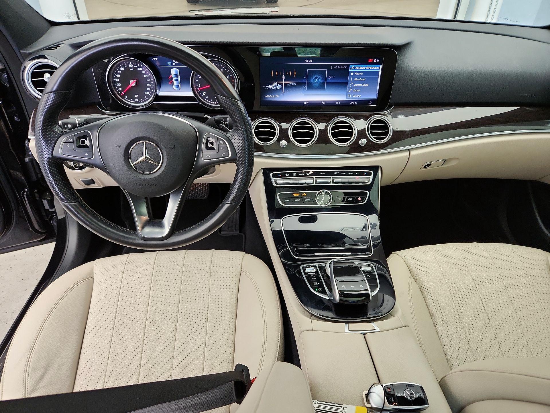 Thumbnail: 2017 Mercedes-Benz E-Class - 9