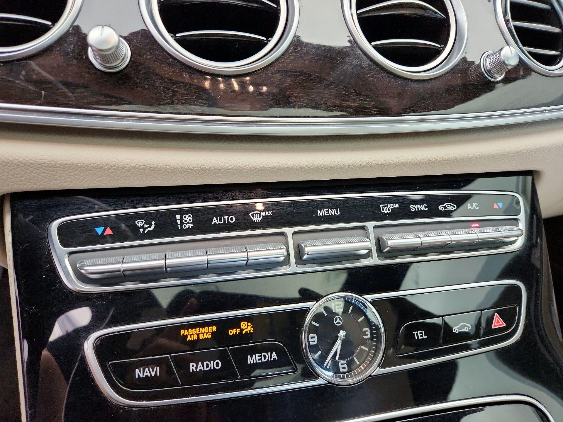 Thumbnail: 2017 Mercedes-Benz E-Class - 17