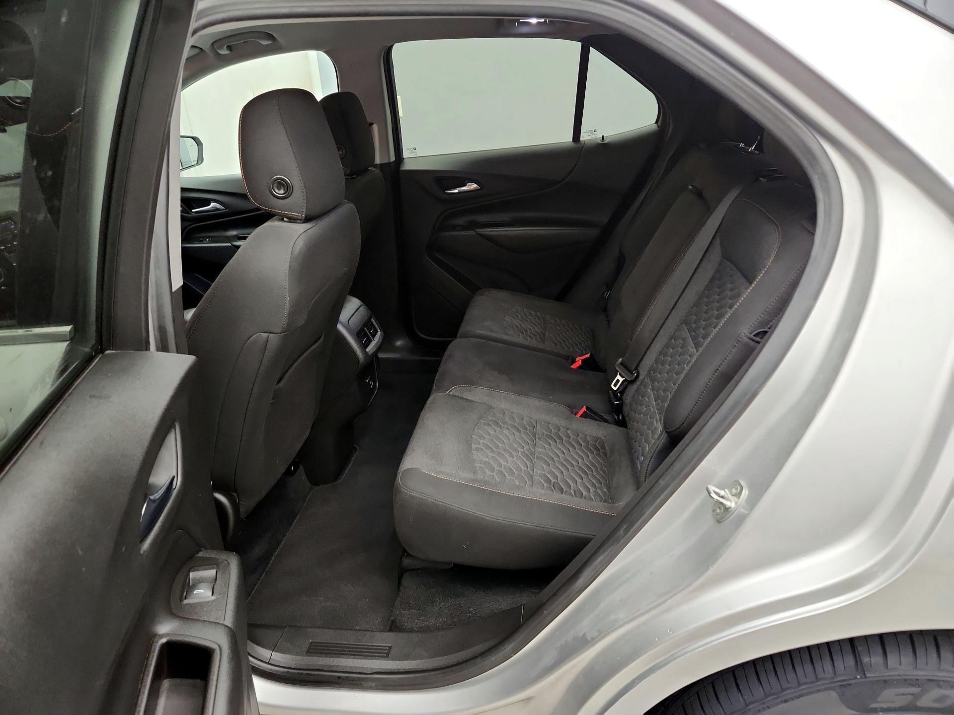 Thumbnail: 2020 Chevrolet Equinox - 20