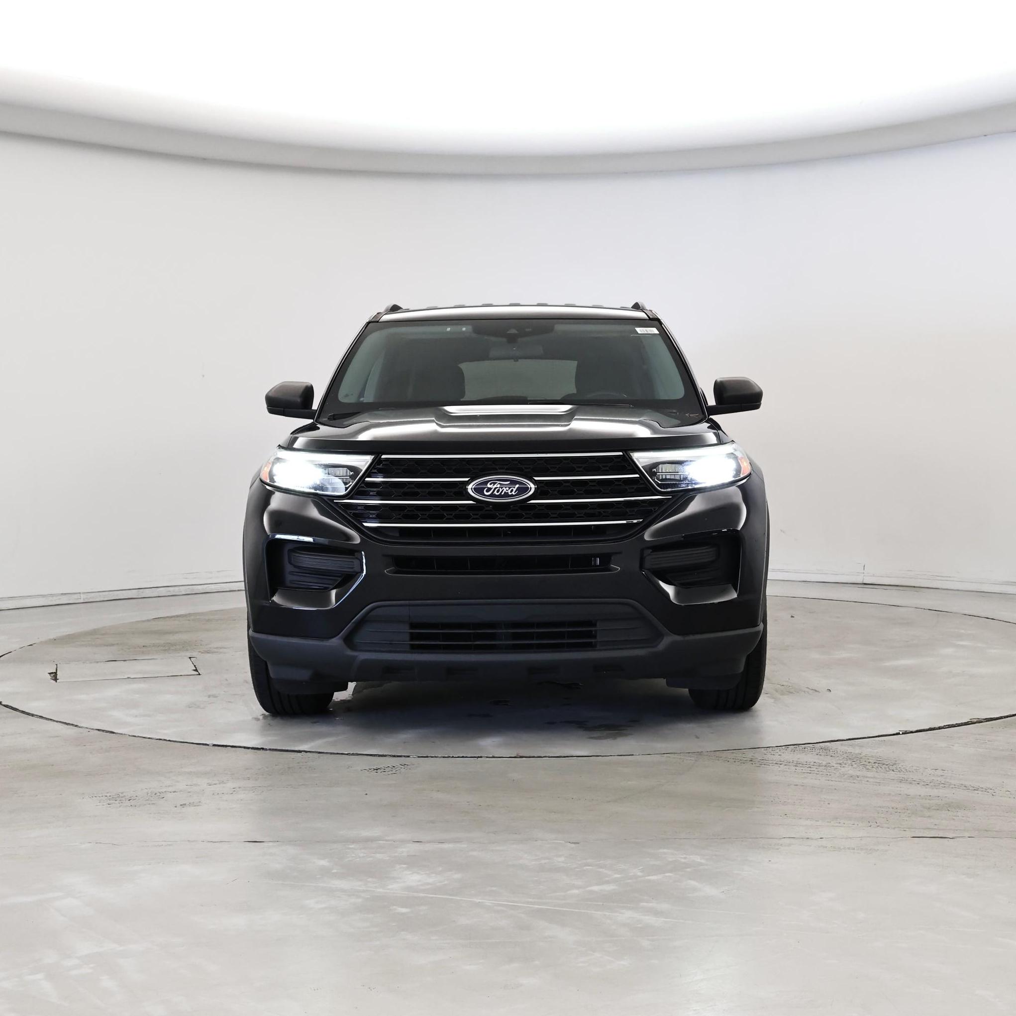 Thumbnail: 2020 Ford Explorer - 5