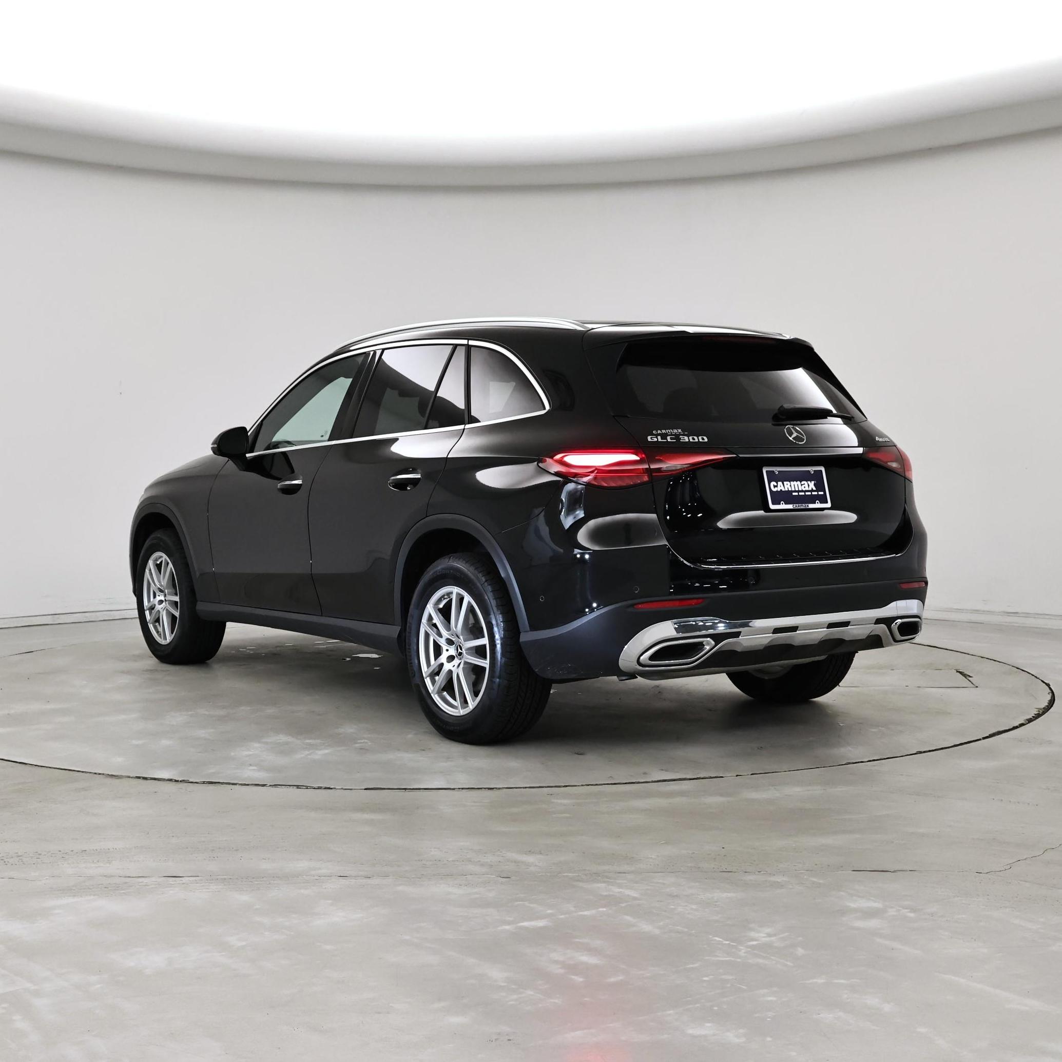Thumbnail: 2023 Mercedes-Benz GLC - 2