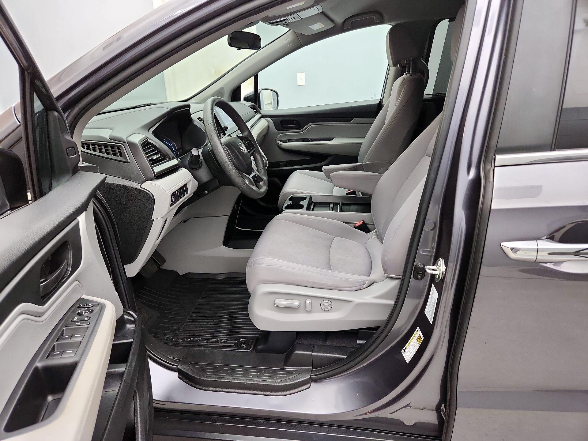 Thumbnail: 2020 Honda Odyssey - 11