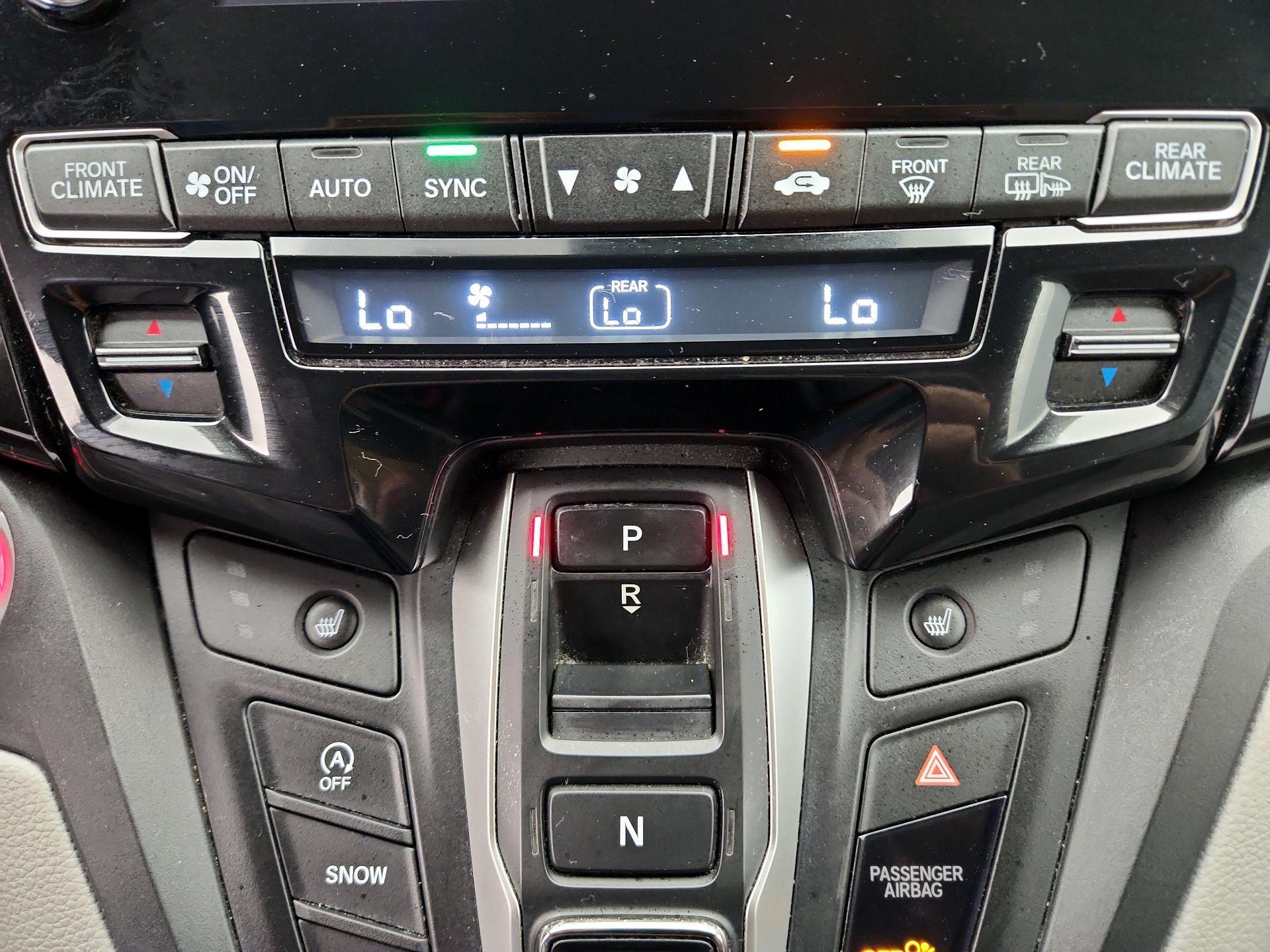 Thumbnail: 2020 Honda Odyssey - 16