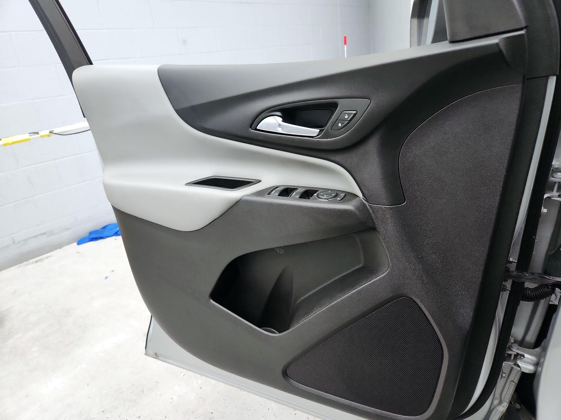 Thumbnail: 2020 Chevrolet Equinox - 12