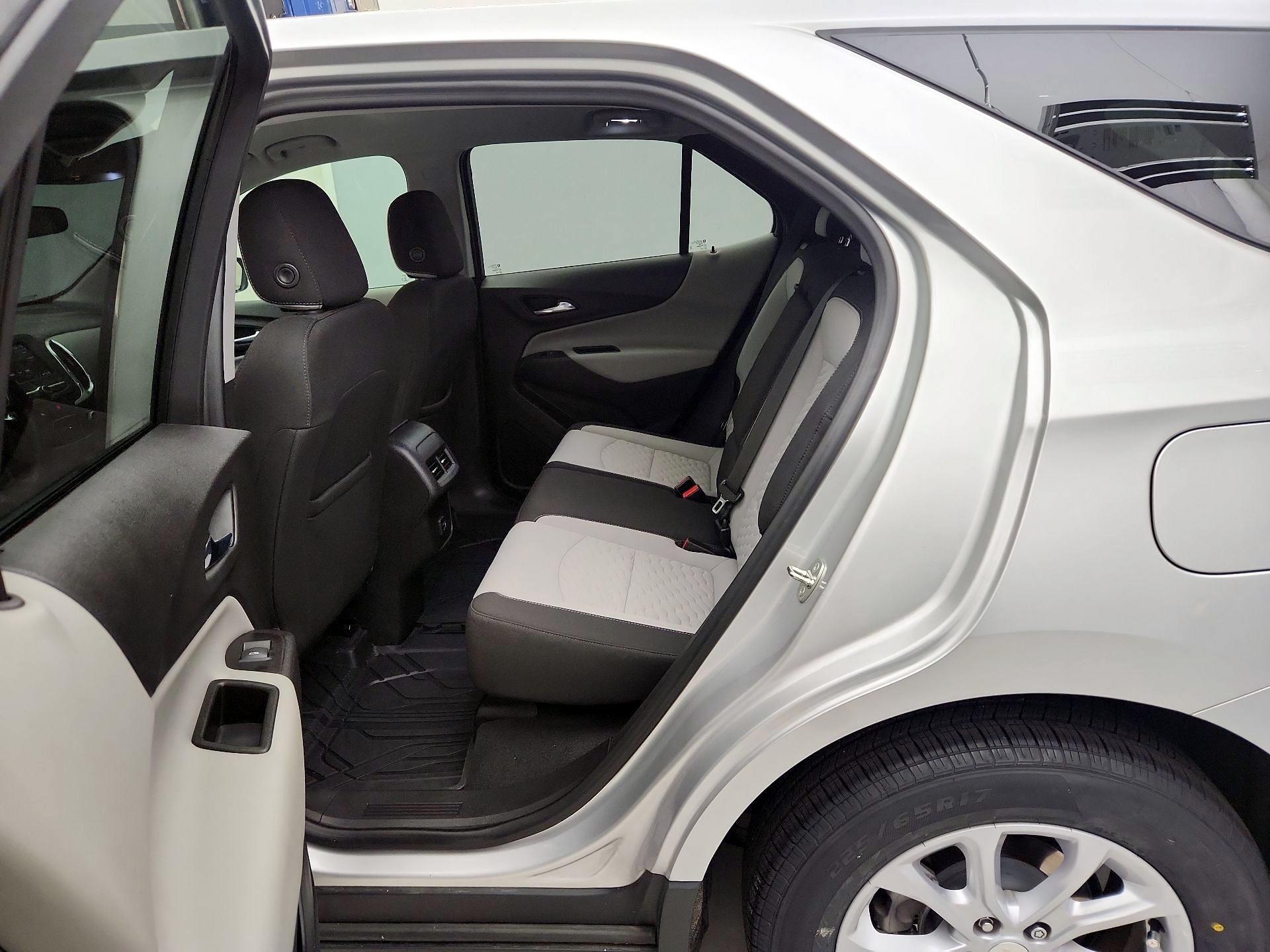 Thumbnail: 2020 Chevrolet Equinox - 19