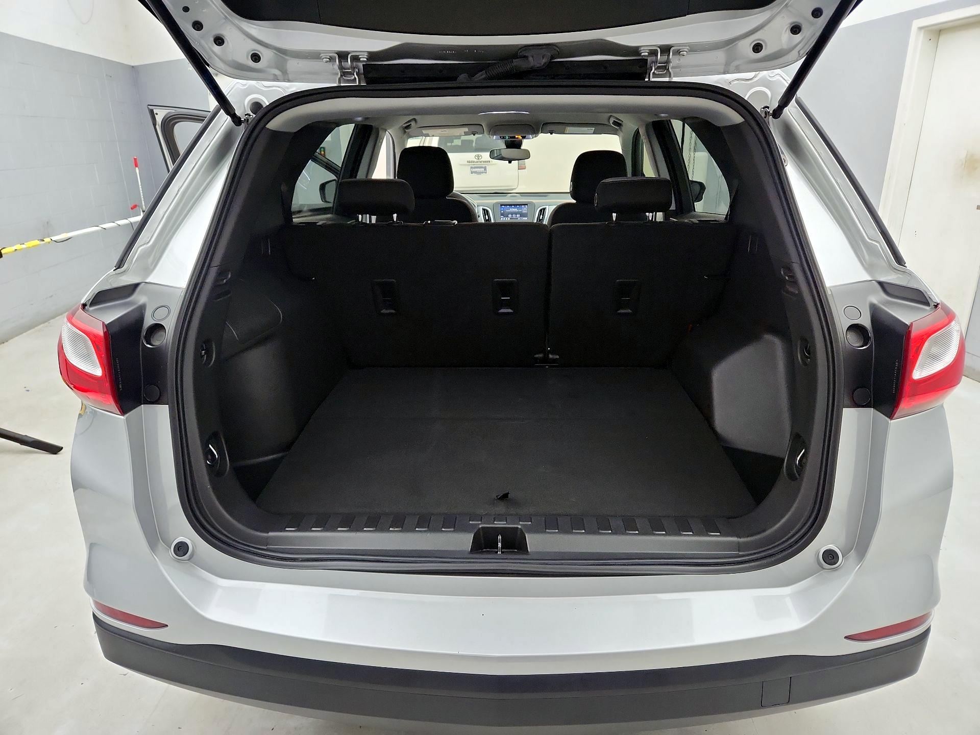 Thumbnail: 2020 Chevrolet Equinox - 20