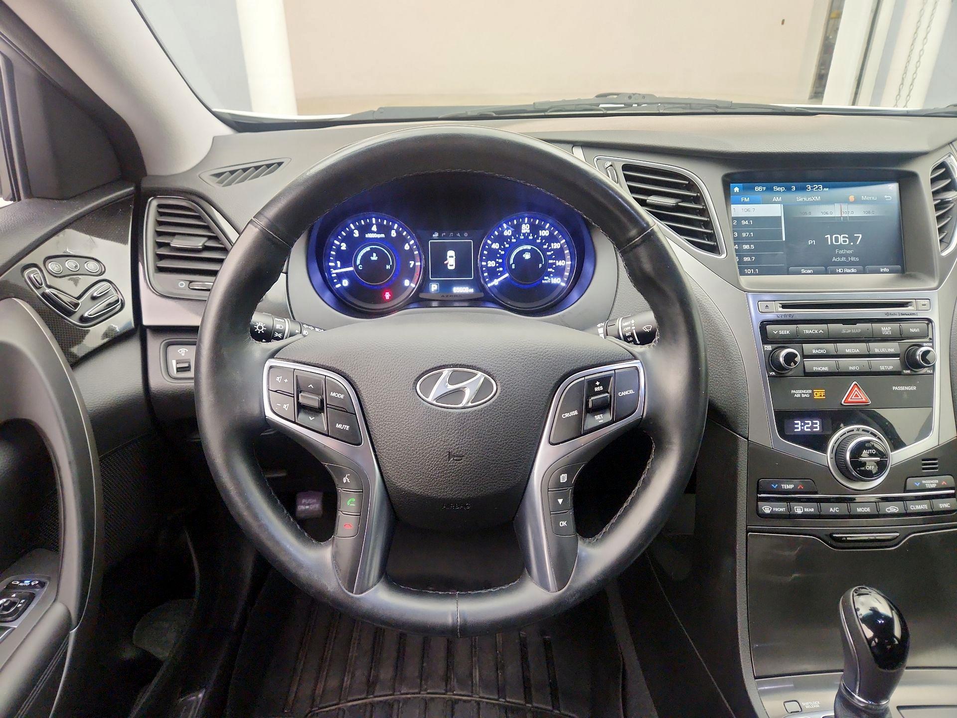 Thumbnail: 2016 Hyundai Azera - 10
