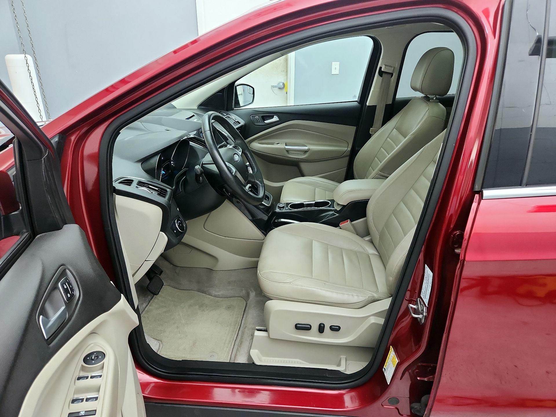 Thumbnail: 2014 Ford Escape - 11