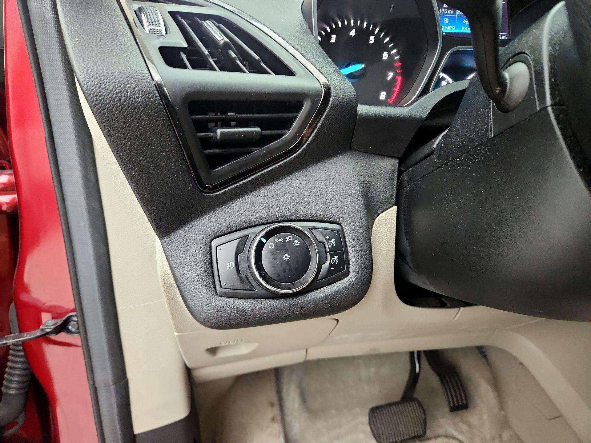 Thumbnail: 2014 Ford Escape - 13