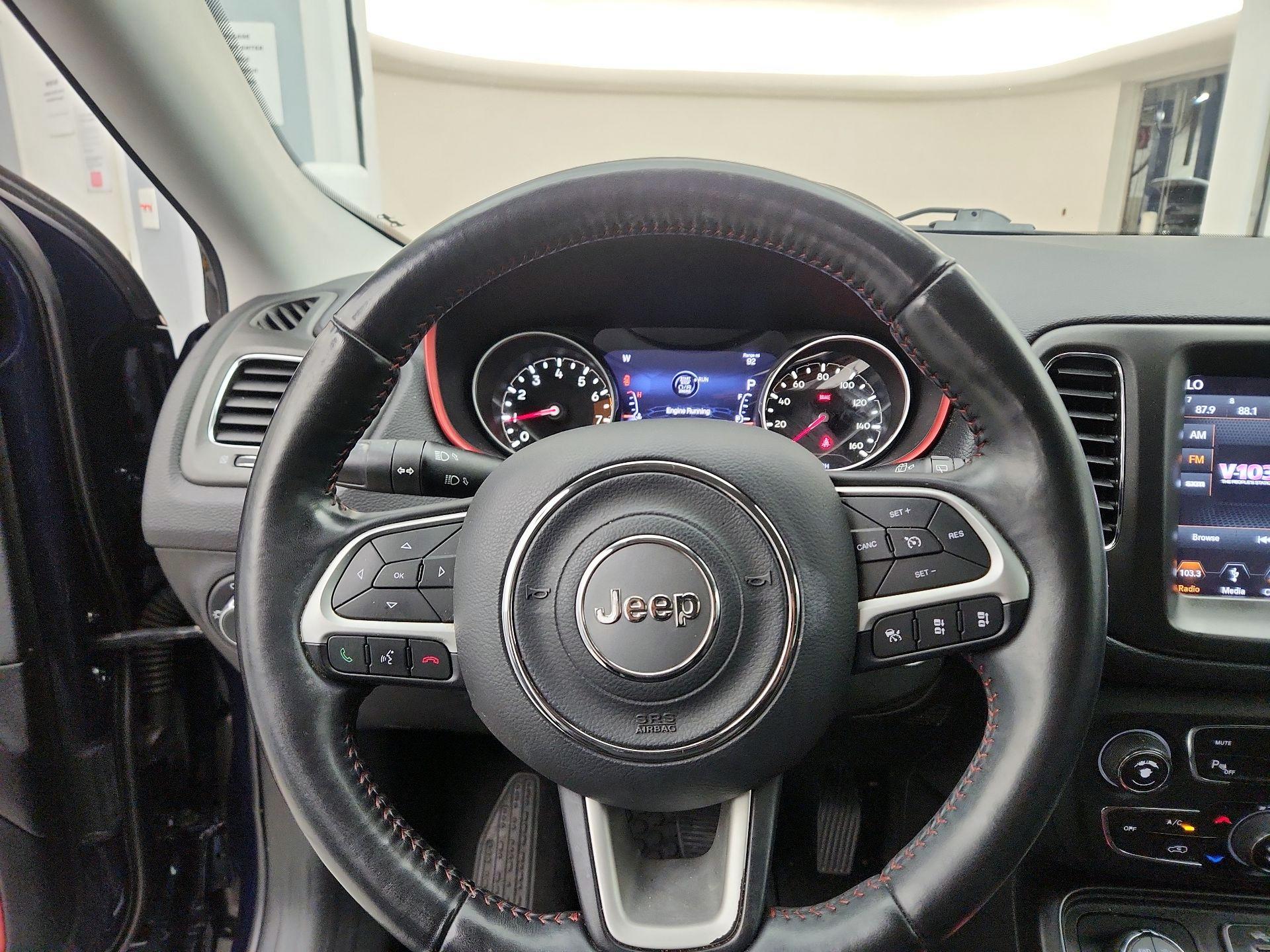 Thumbnail: 2020 Jeep Compass - 10