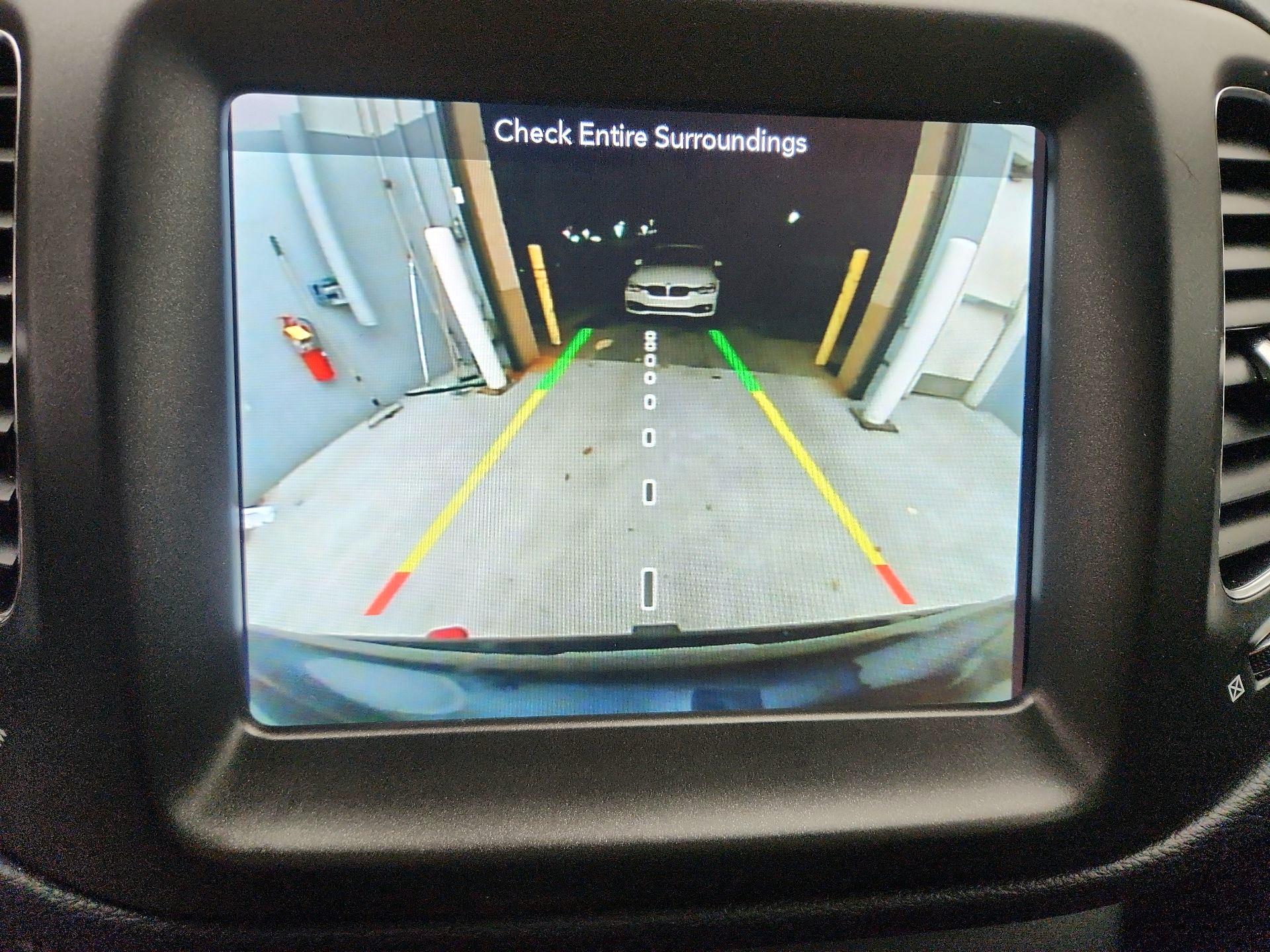 Thumbnail: 2020 Jeep Compass - 14