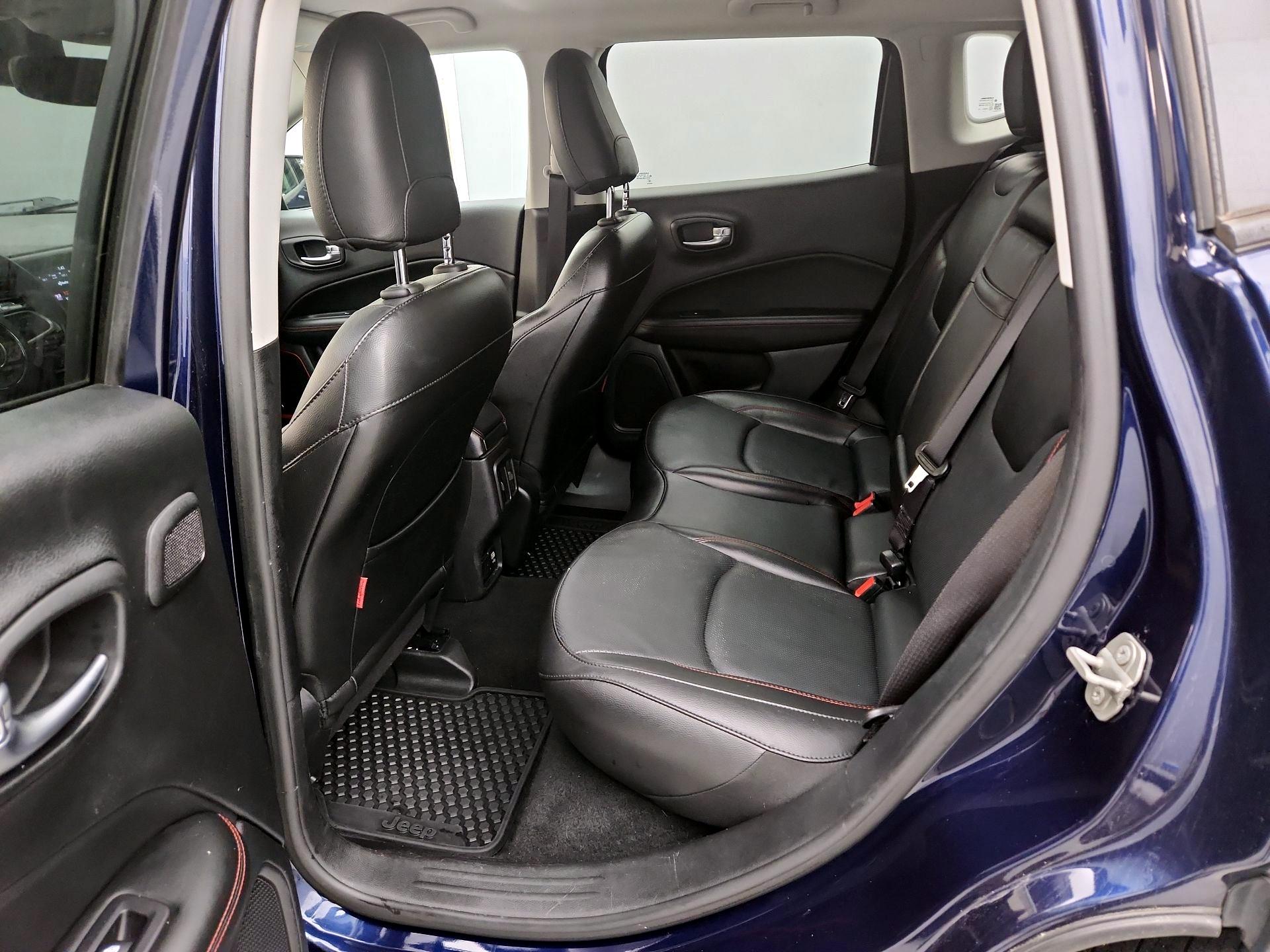 Thumbnail: 2020 Jeep Compass - 19