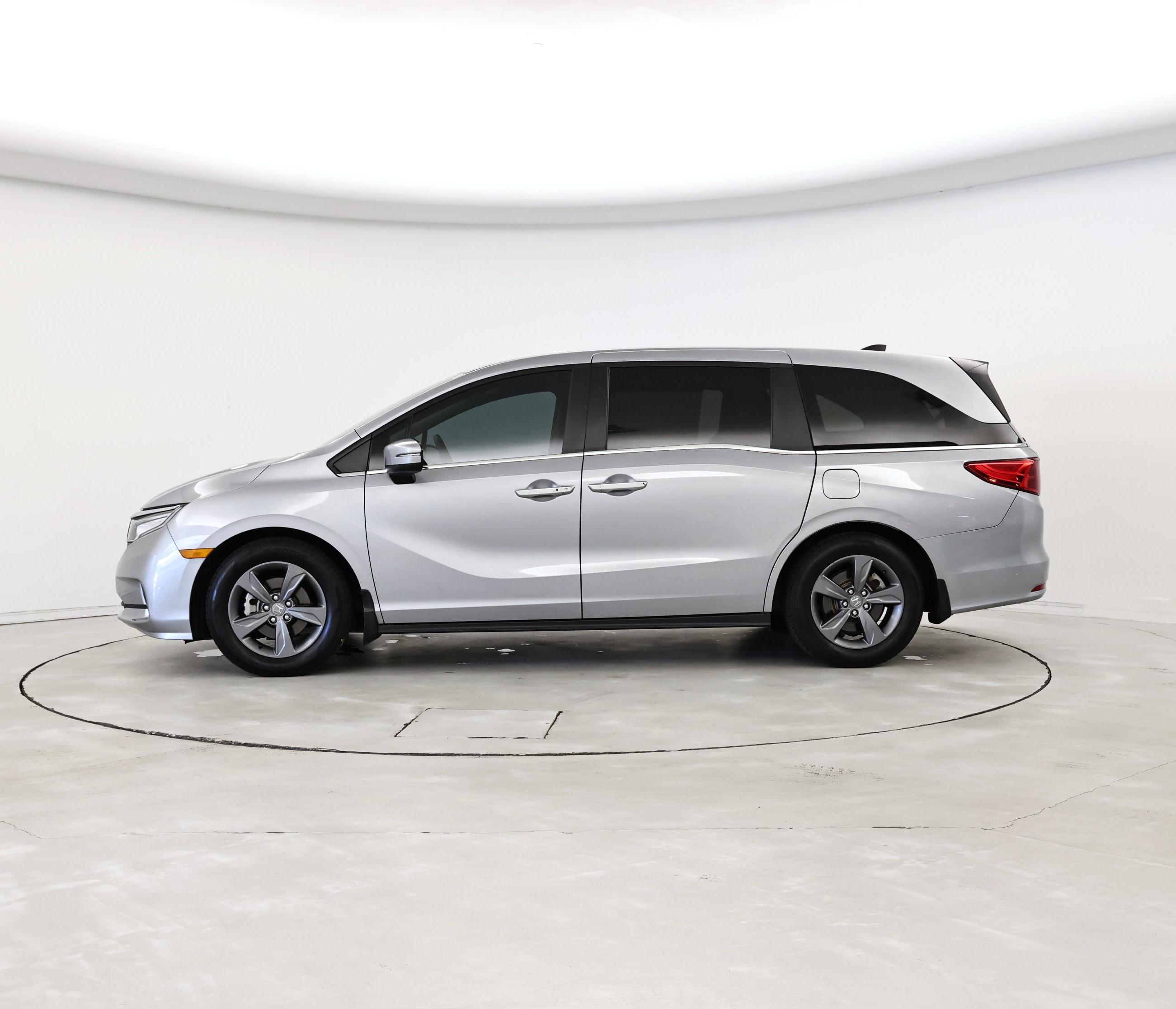 Thumbnail: 2022 Honda Odyssey - 3