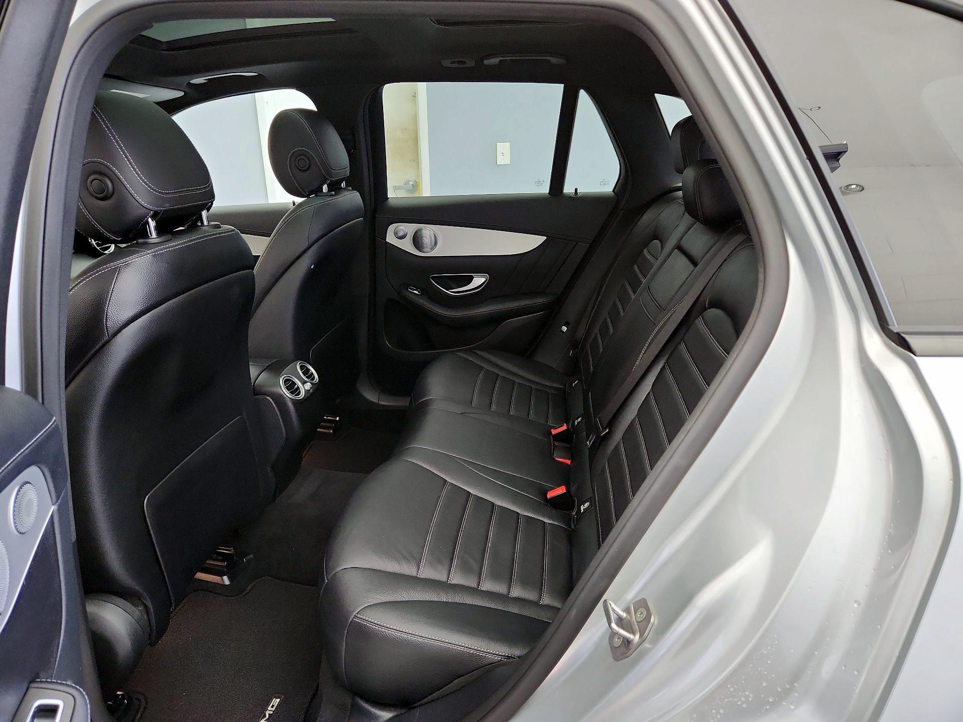 Thumbnail: 2017 Mercedes-Benz GLC - 19