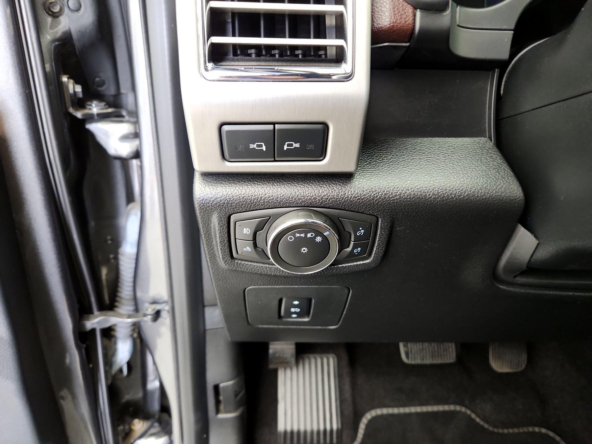 Thumbnail: 2017 Ford F-150 - 13