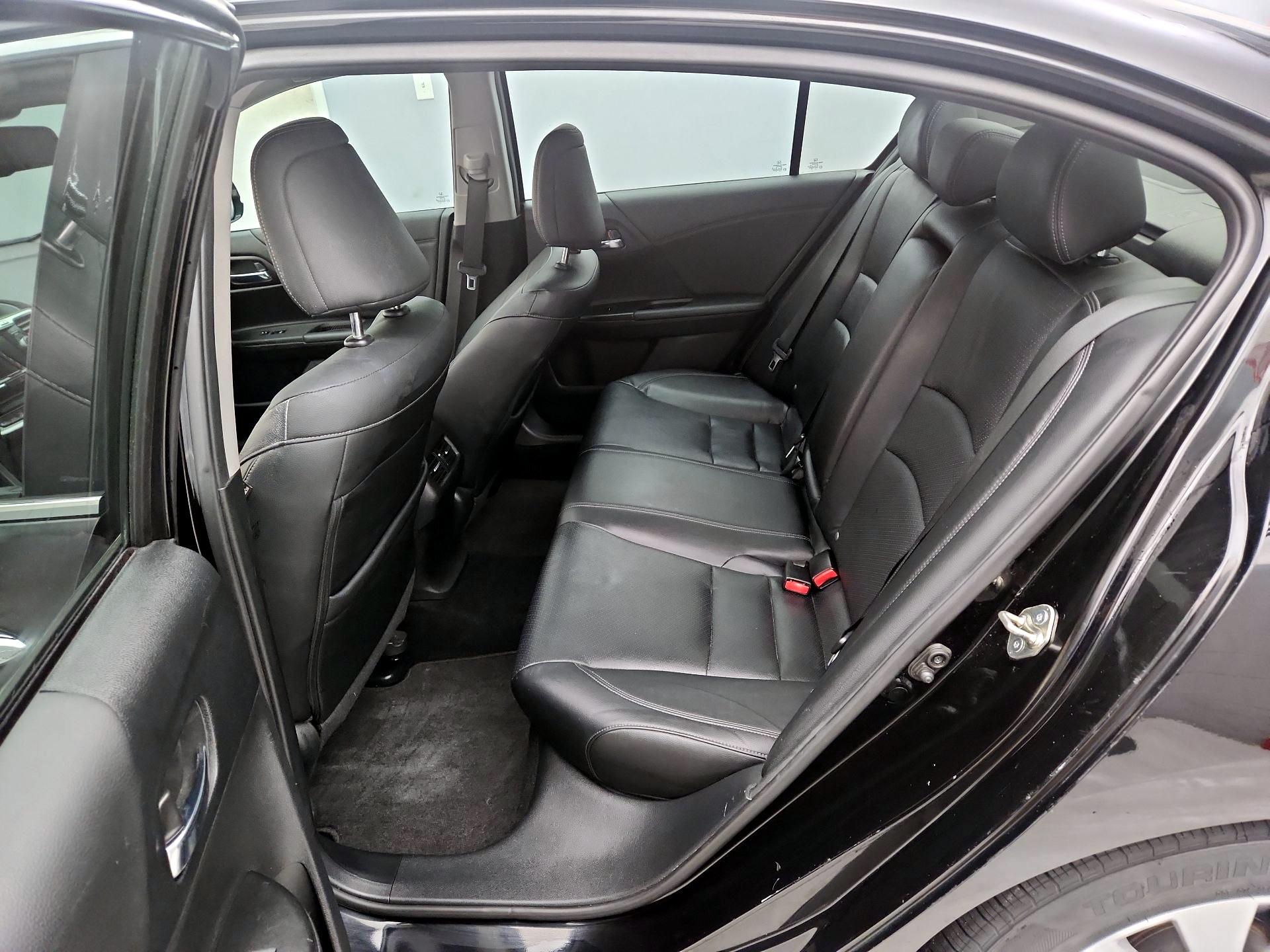 Thumbnail: 2015 Honda Accord - 20