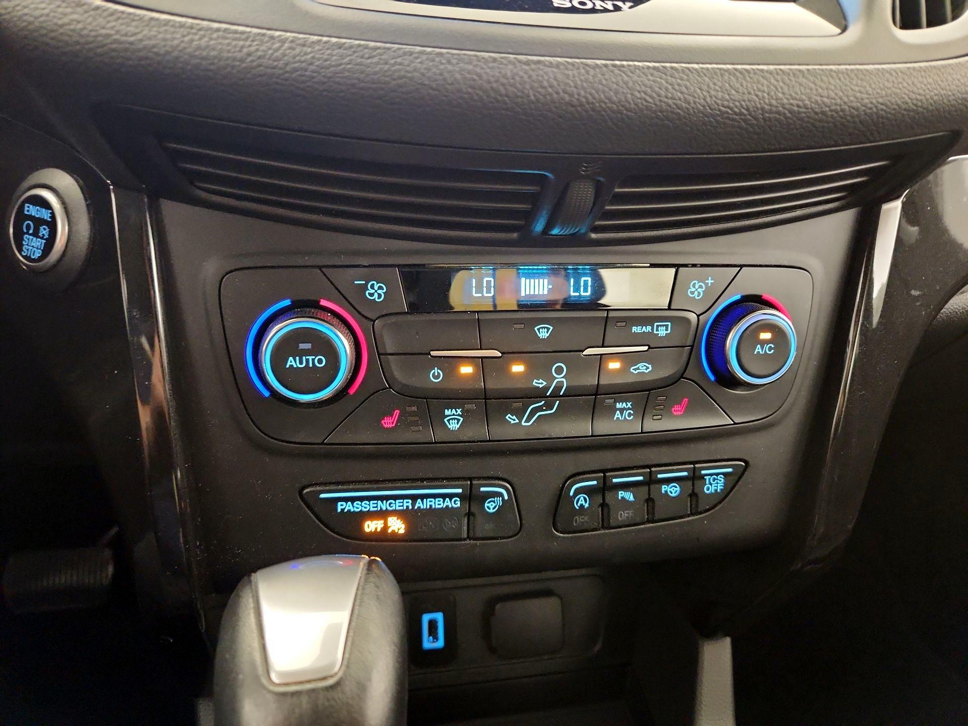 Thumbnail: 2017 Ford Escape - 16