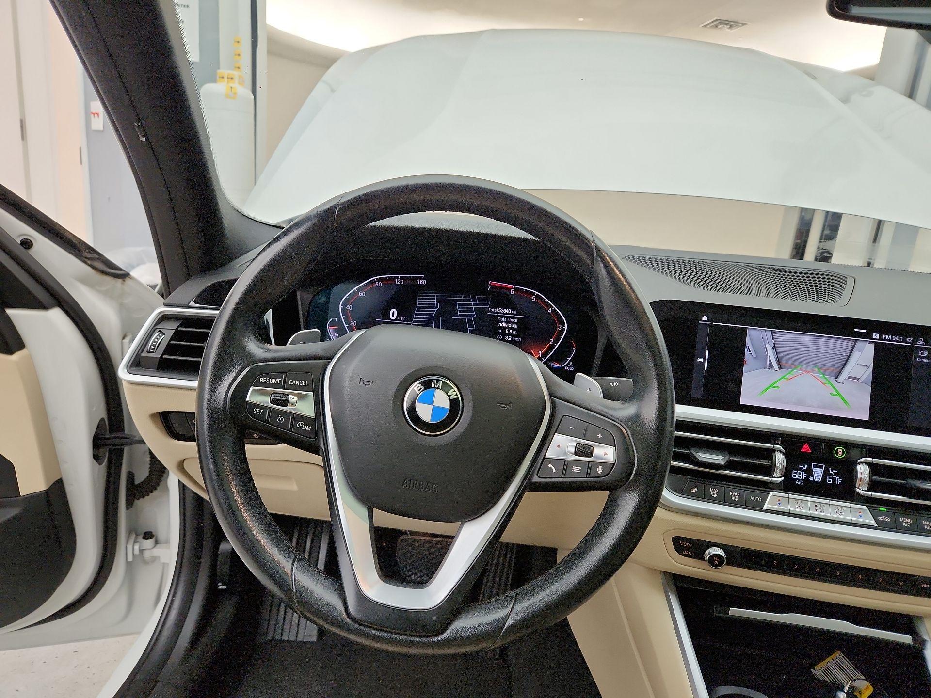 Thumbnail: 2020 BMW 3 Series - 10