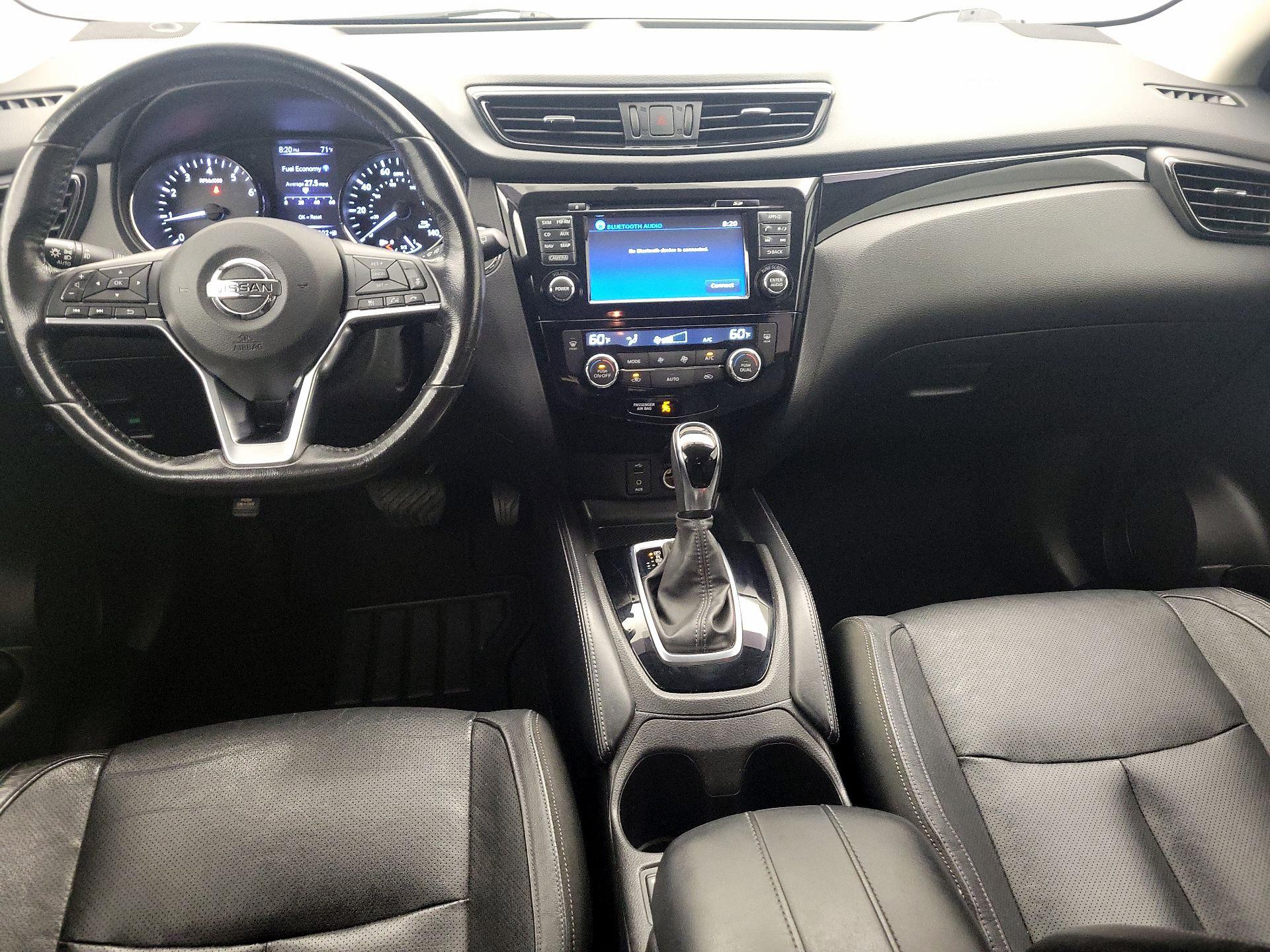 Thumbnail: 2018 Nissan Rogue Sport - 9