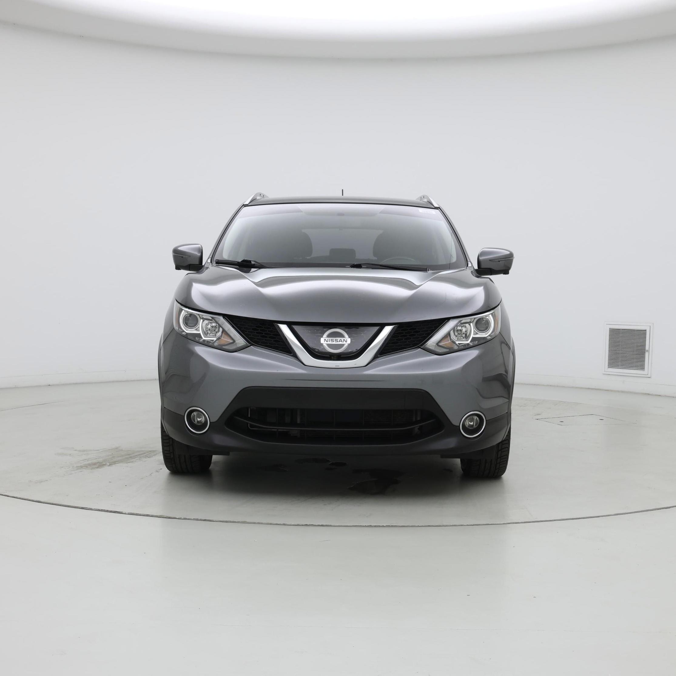 Thumbnail: 2018 Nissan Rogue Sport - 5