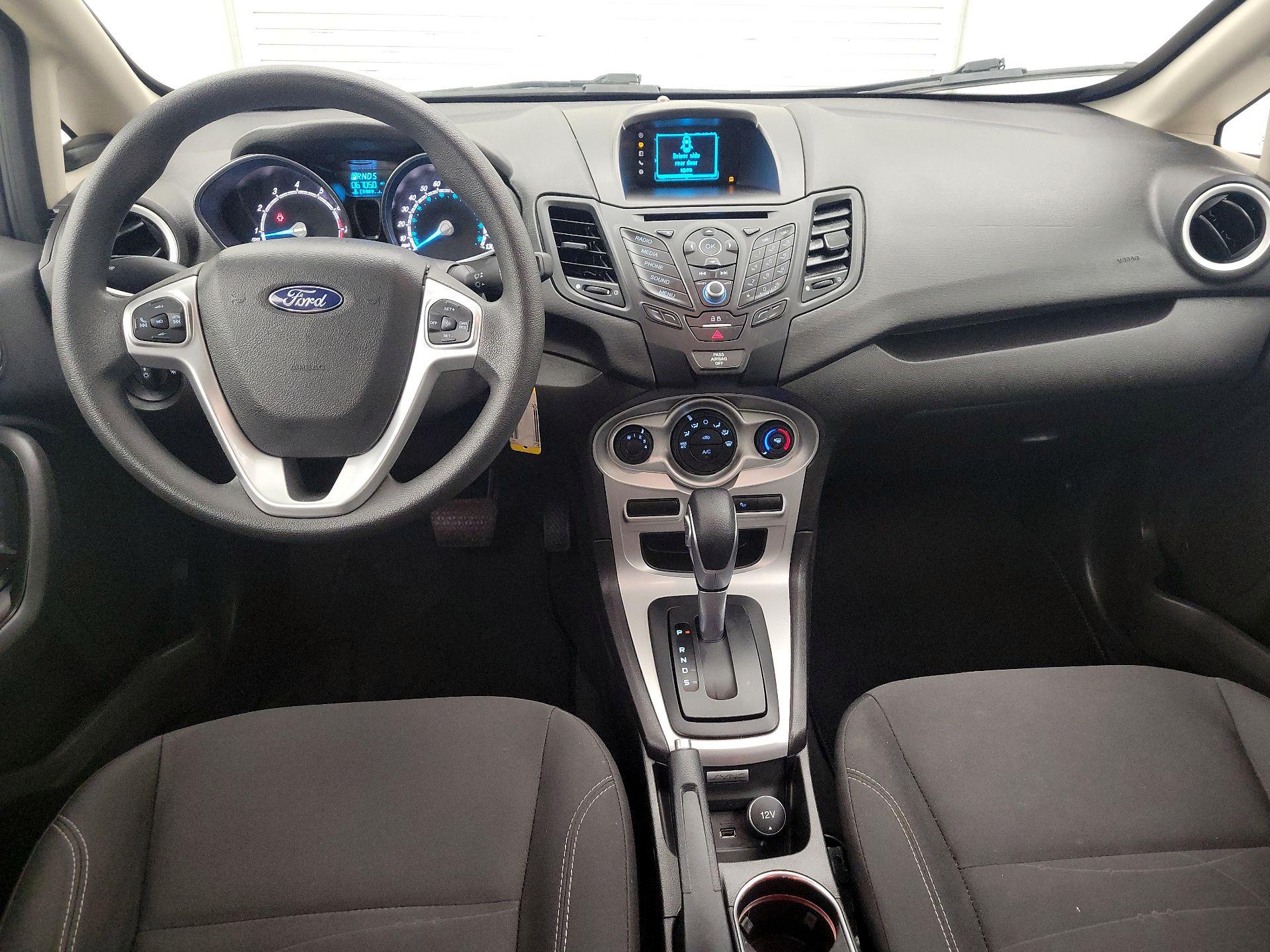 Thumbnail: 2017 Ford Fiesta - 9
