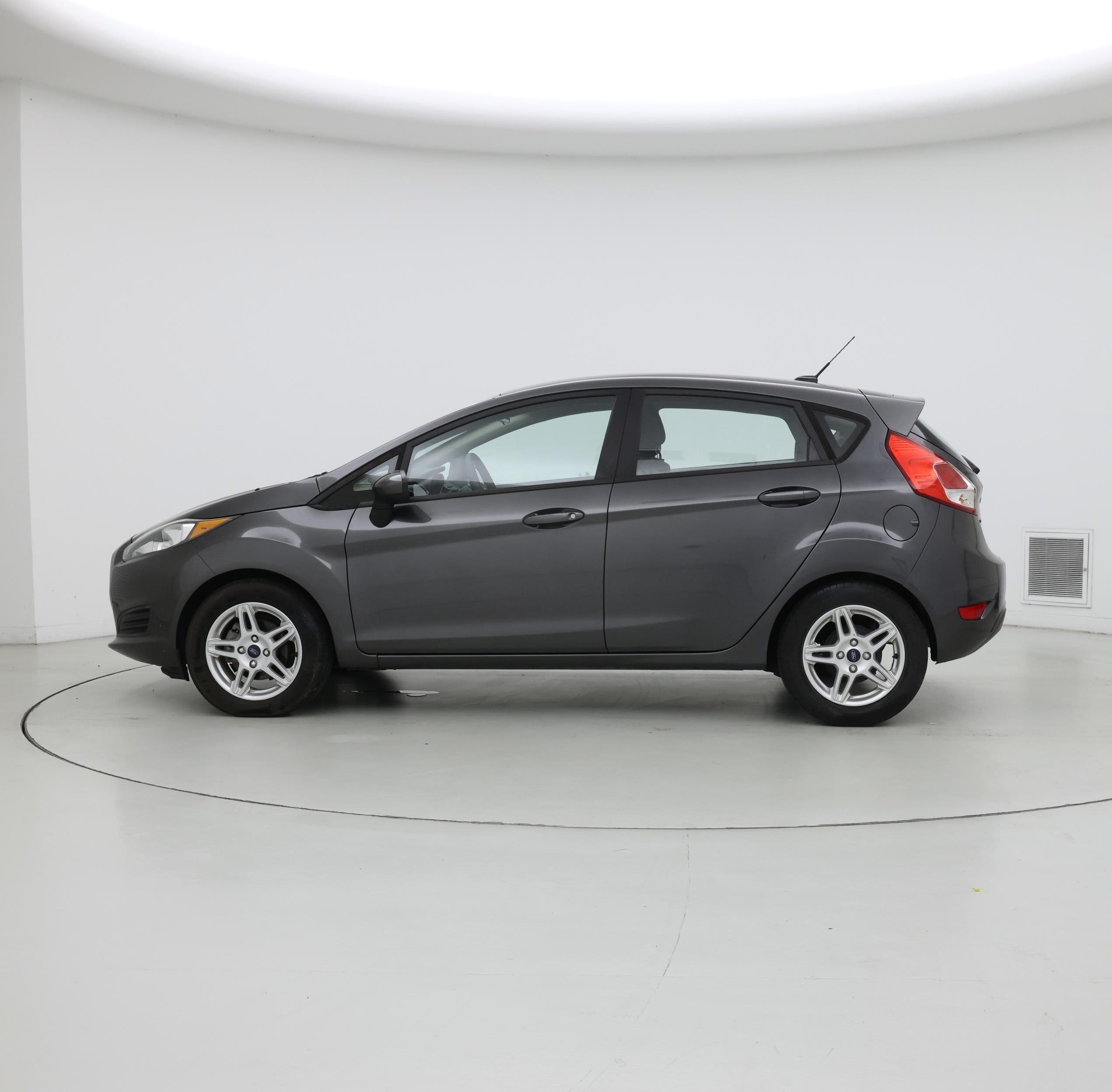 Thumbnail: 2017 Ford Fiesta - 3