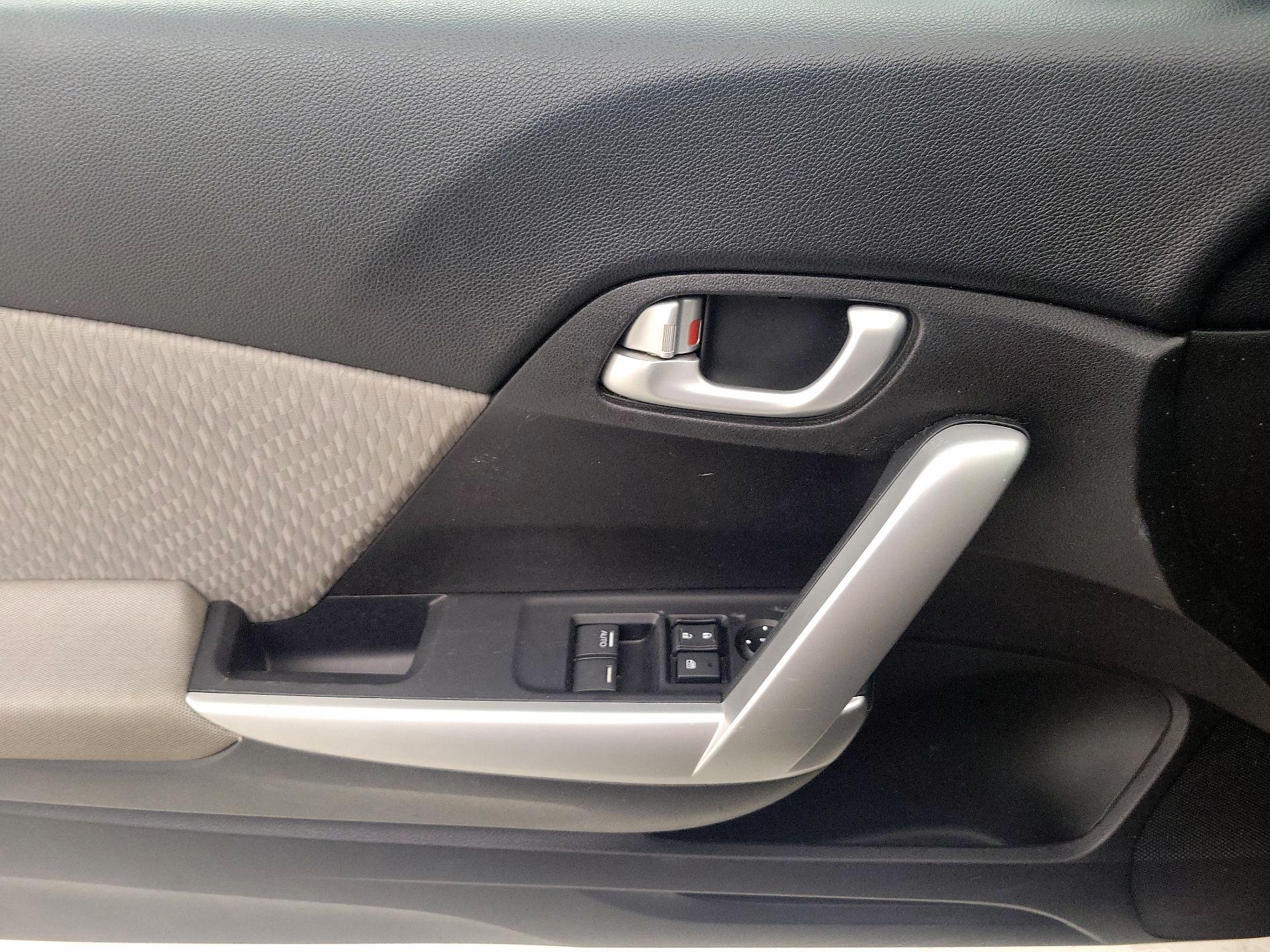 Thumbnail: 2014 Honda Civic - 12