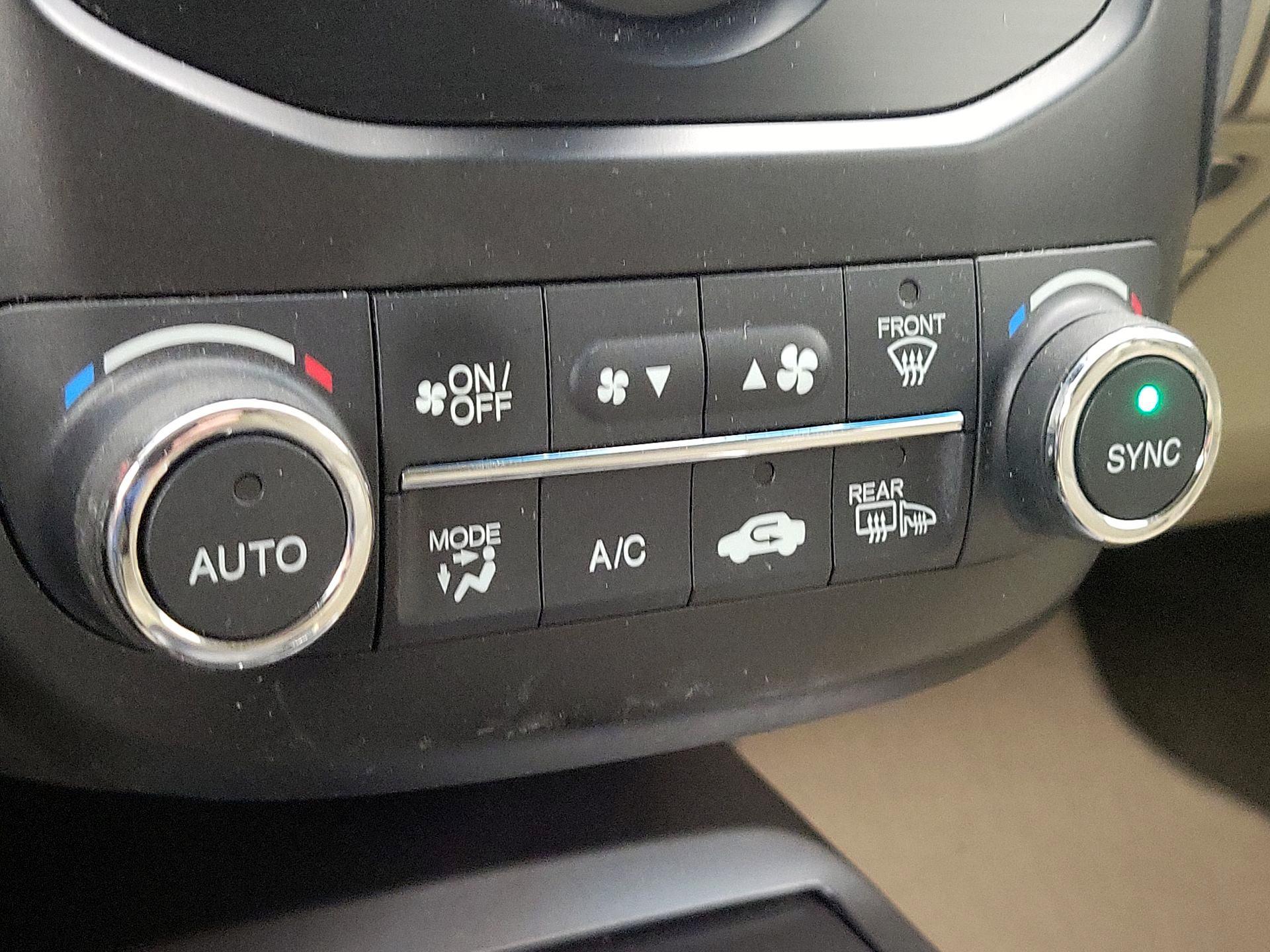 Thumbnail: 2015 Acura RDX - 16