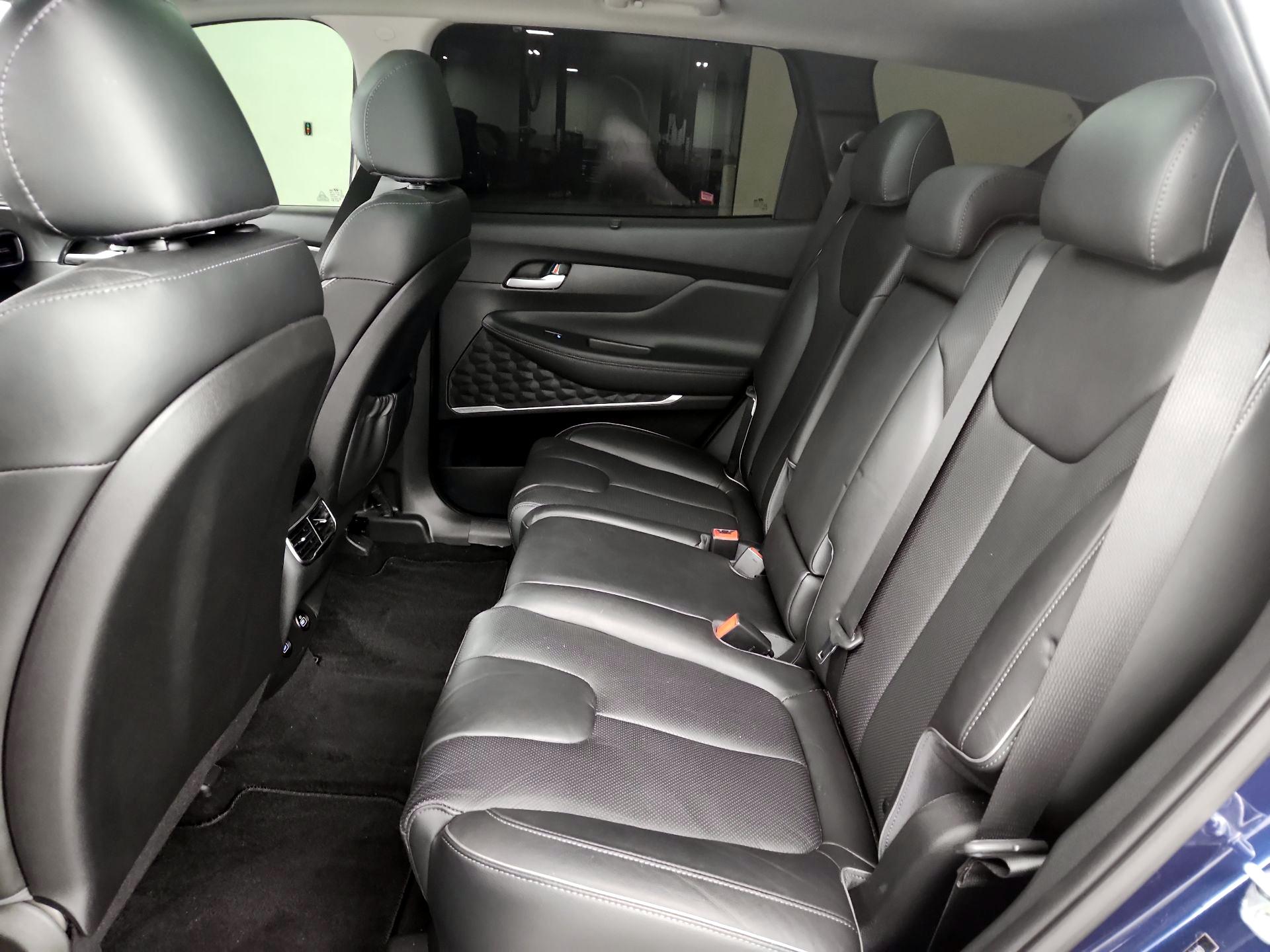 Thumbnail: 2022 Hyundai Santa Fe - 20