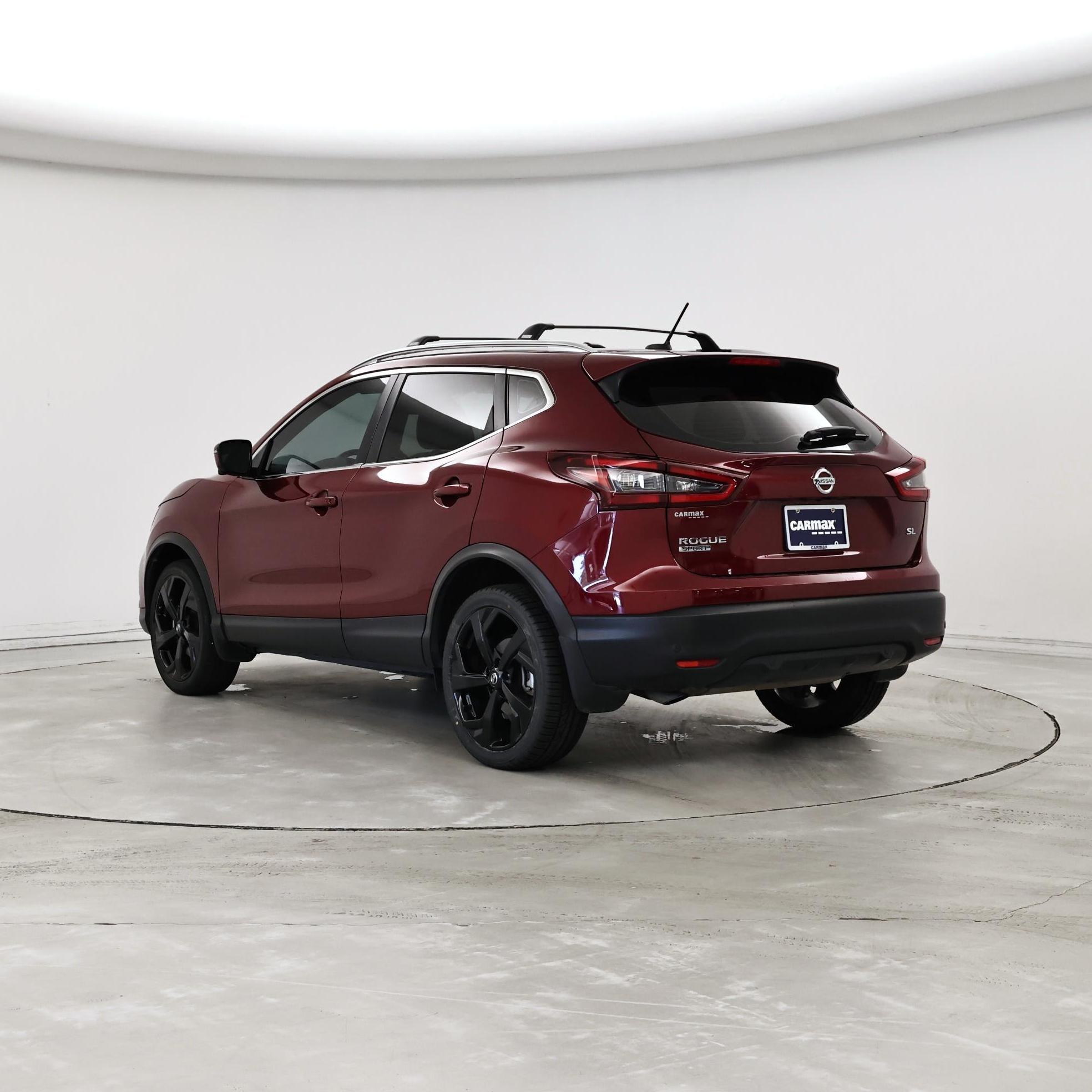 Thumbnail: 2021 Nissan Rogue Sport - 2