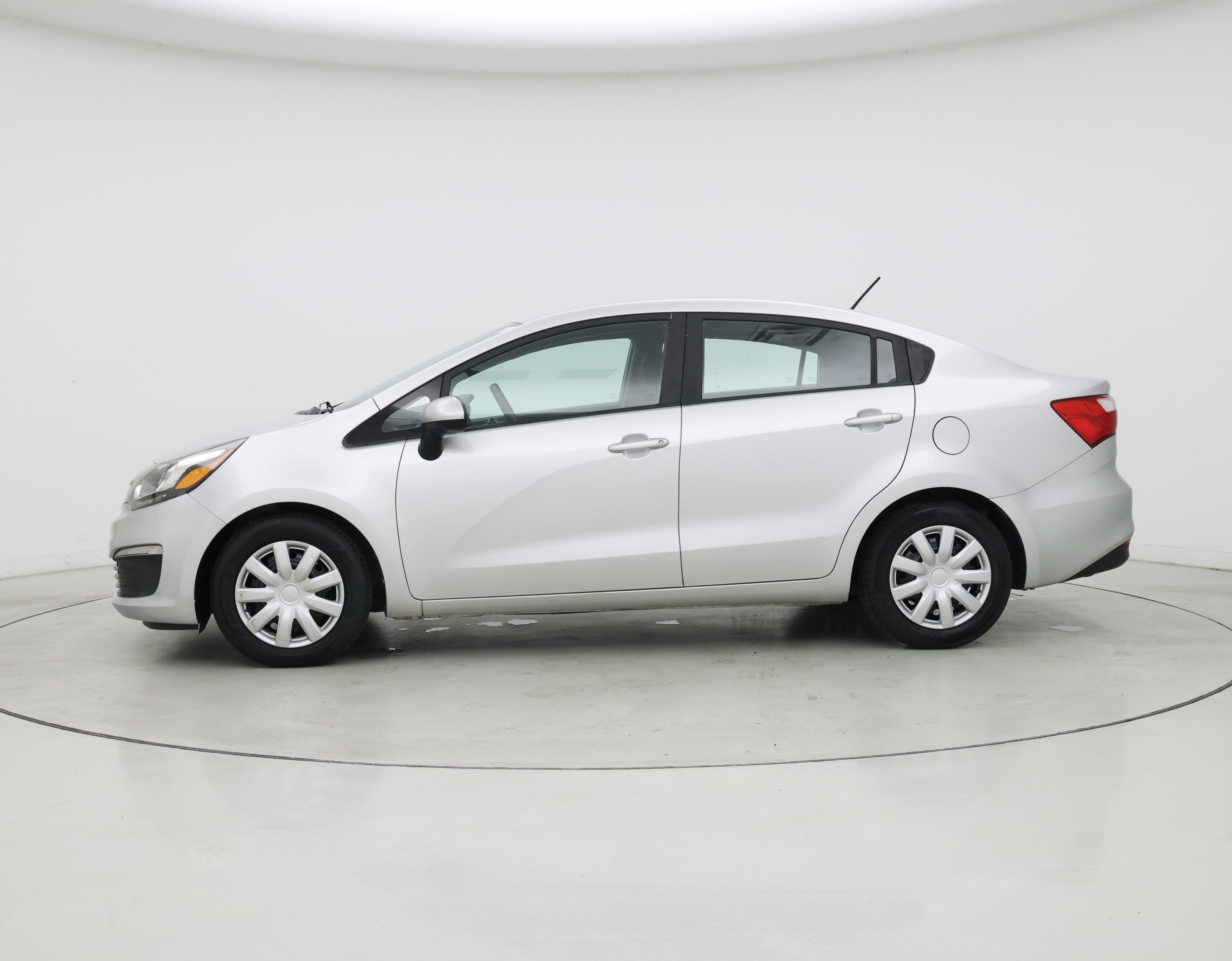 Thumbnail: 2016 Kia Rio - 3