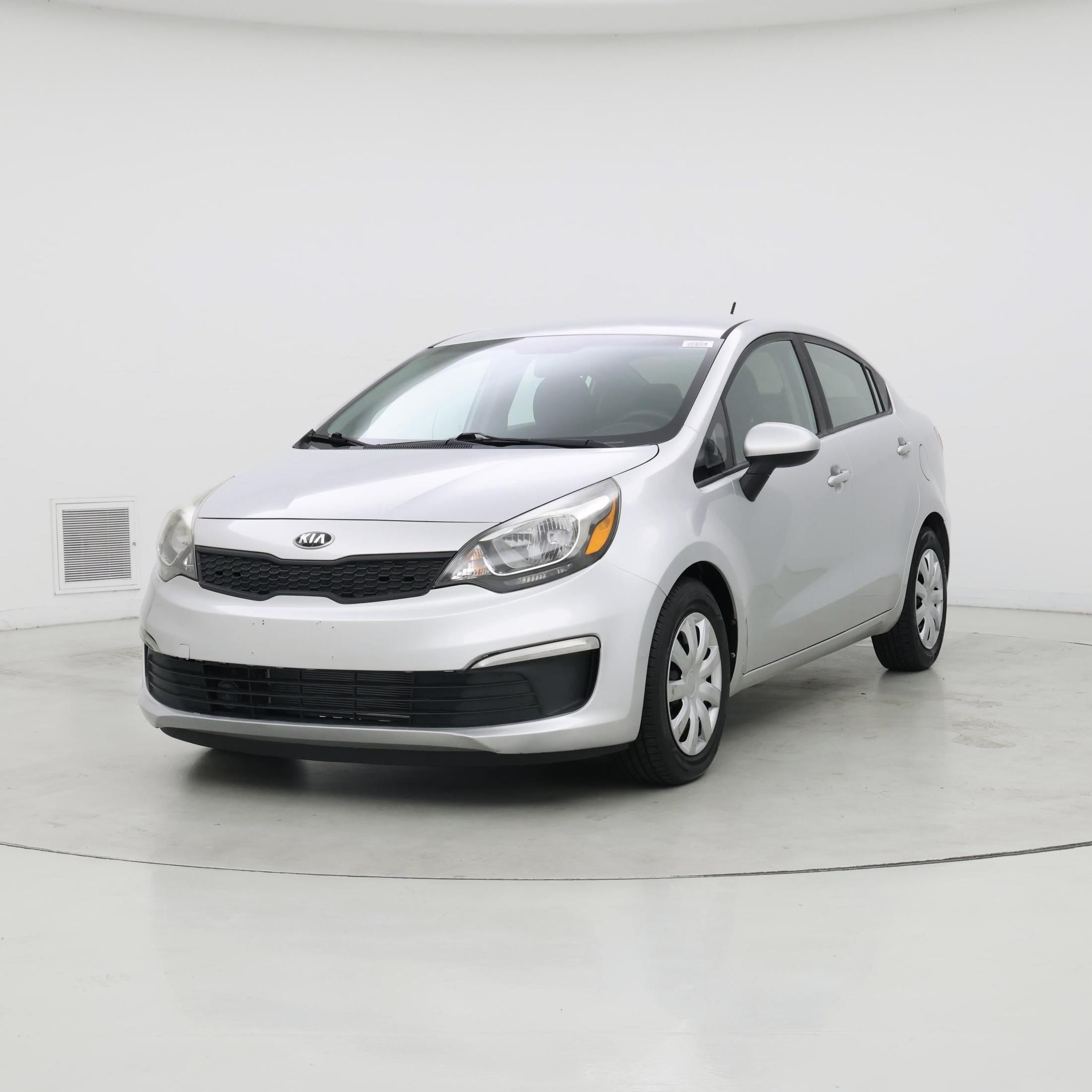 Thumbnail: 2016 Kia Rio - 4