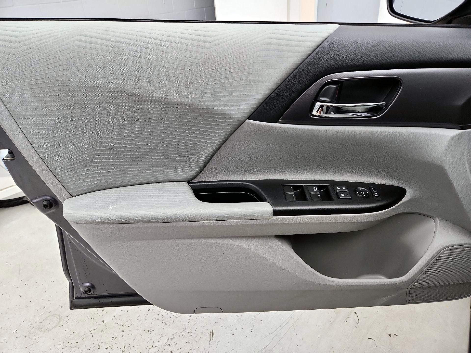 Thumbnail: 2014 Honda Accord - 12