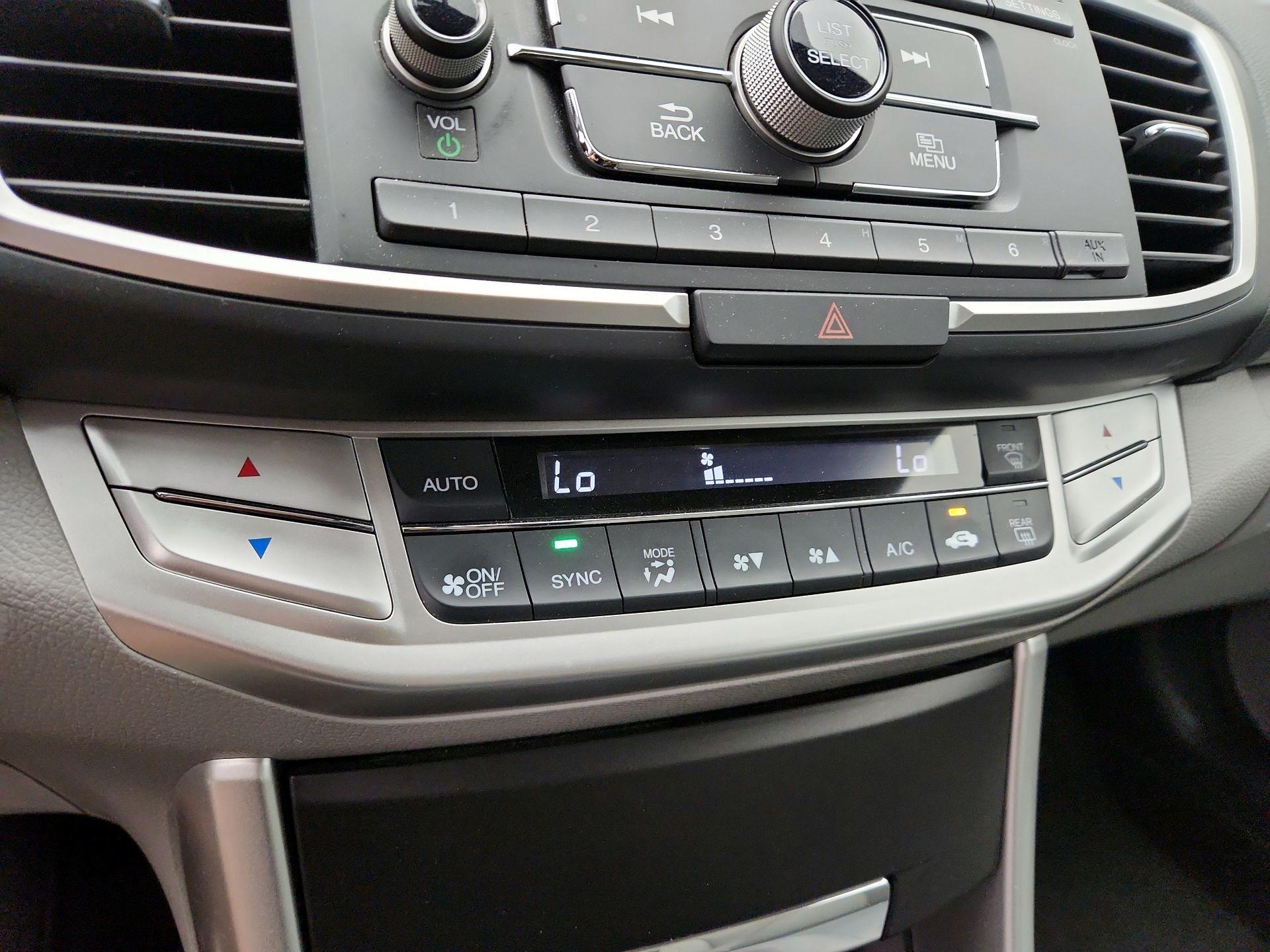 Thumbnail: 2014 Honda Accord - 16