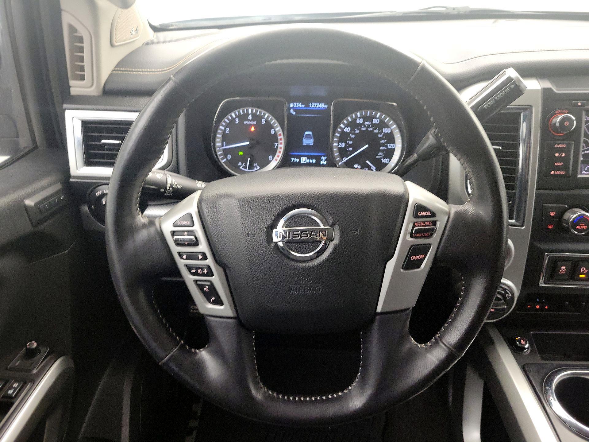 Thumbnail: 2019 Nissan Titan - 10