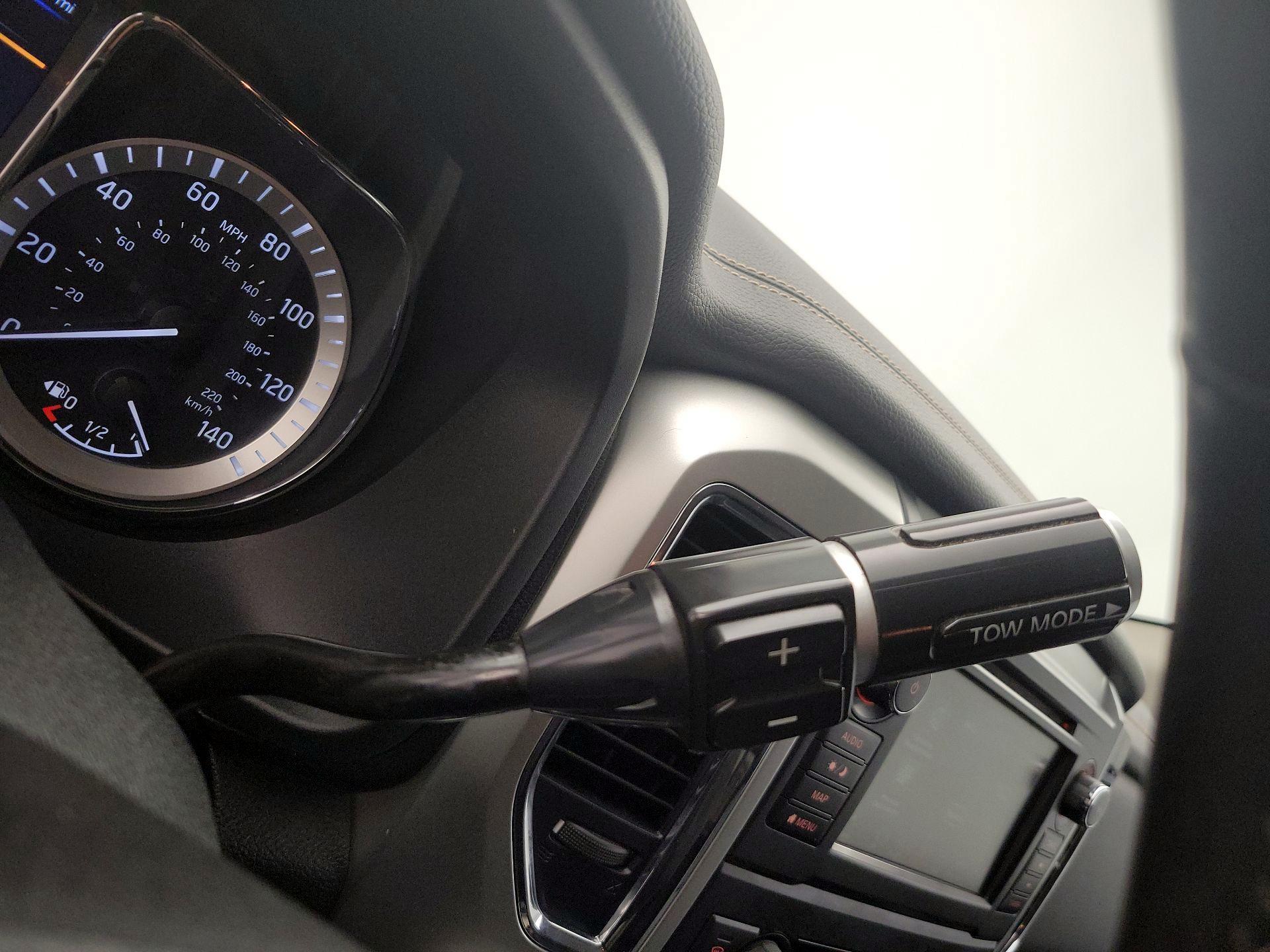 Thumbnail: 2019 Nissan Titan - 18