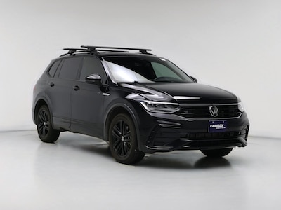 Black 2022 Volkswagen Tiguan SE R-Line Black