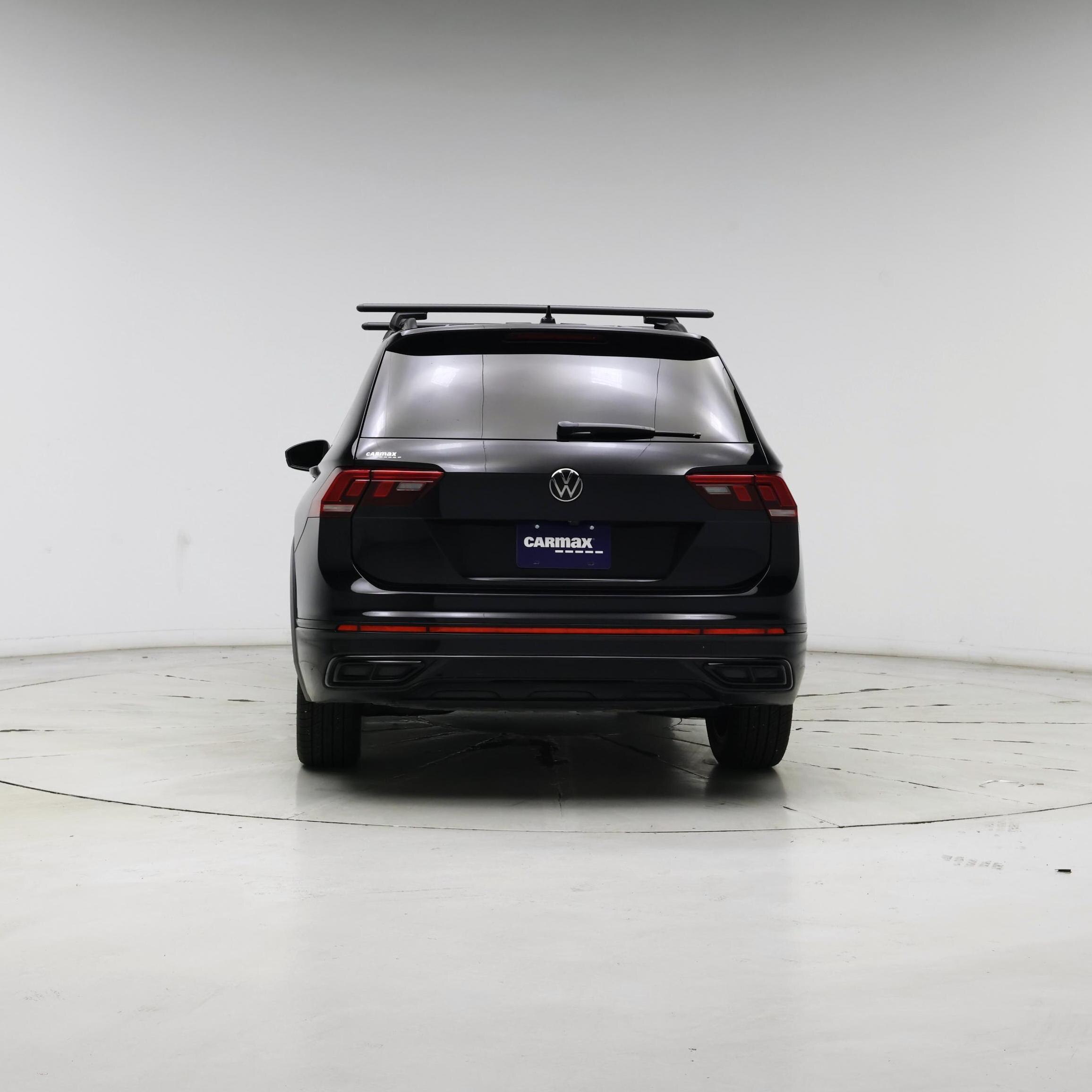 Thumbnail: 2022 Volkswagen Tiguan - 6