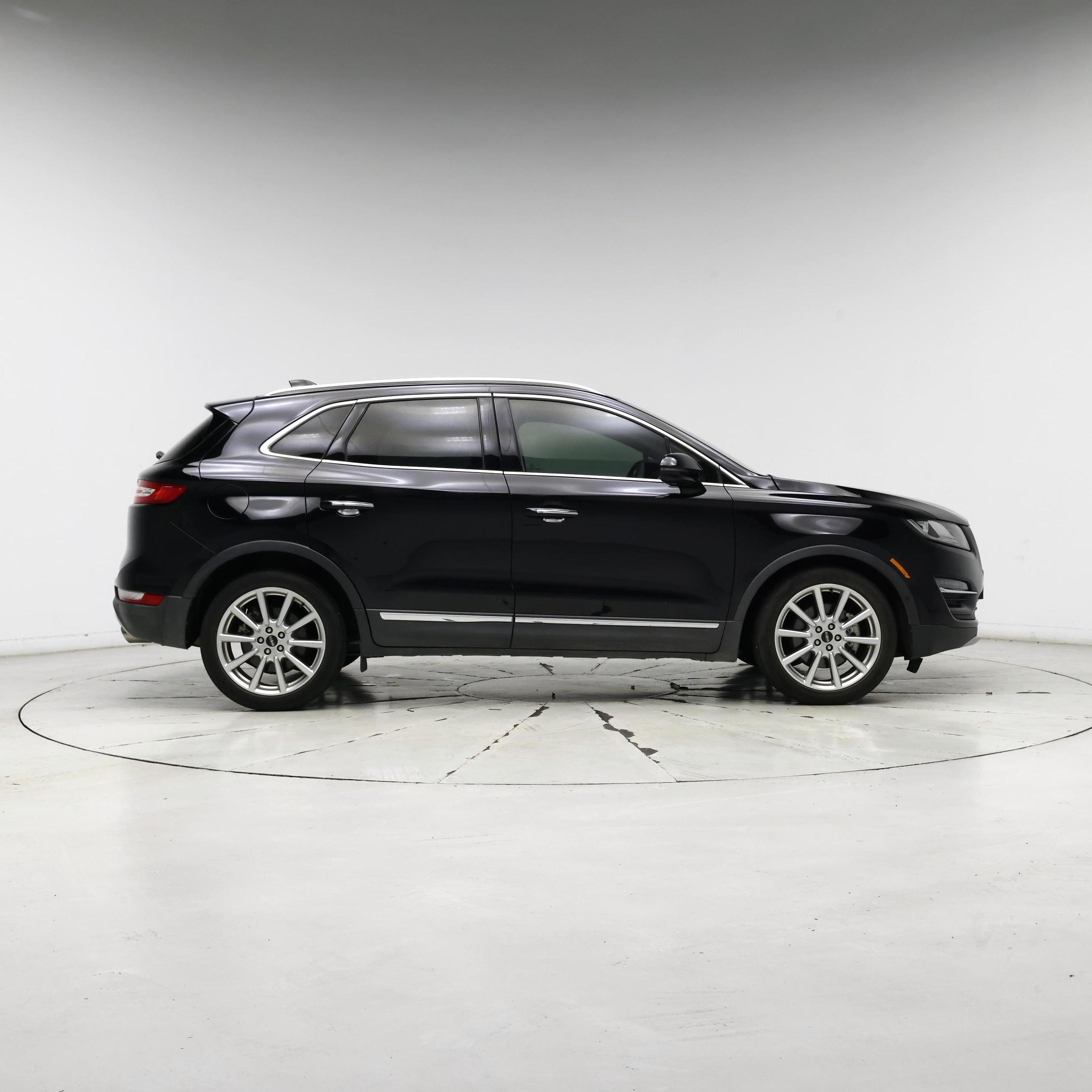 Thumbnail: 2019 Lincoln MKC - 7