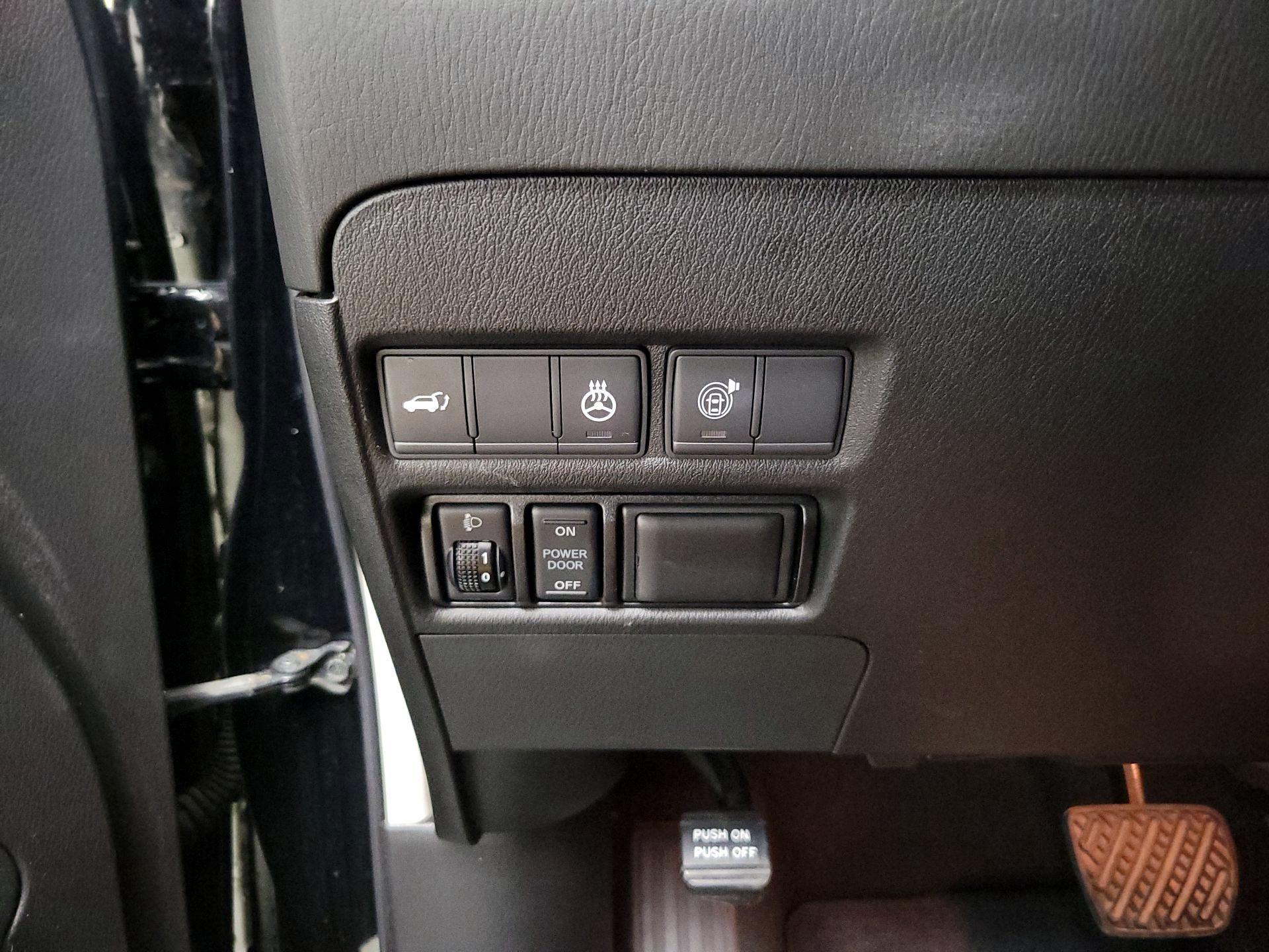 Thumbnail: 2018 Nissan Armada - 13