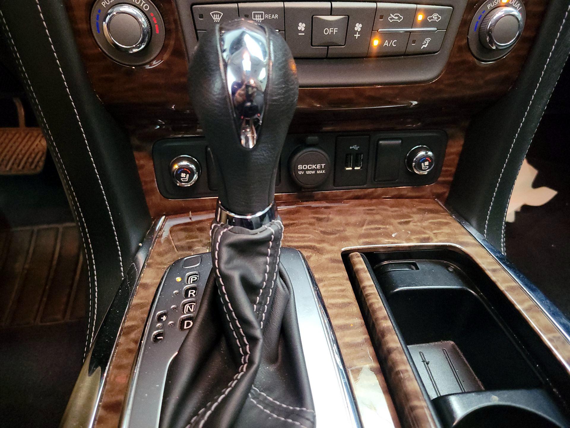 Thumbnail: 2018 Nissan Armada - 18