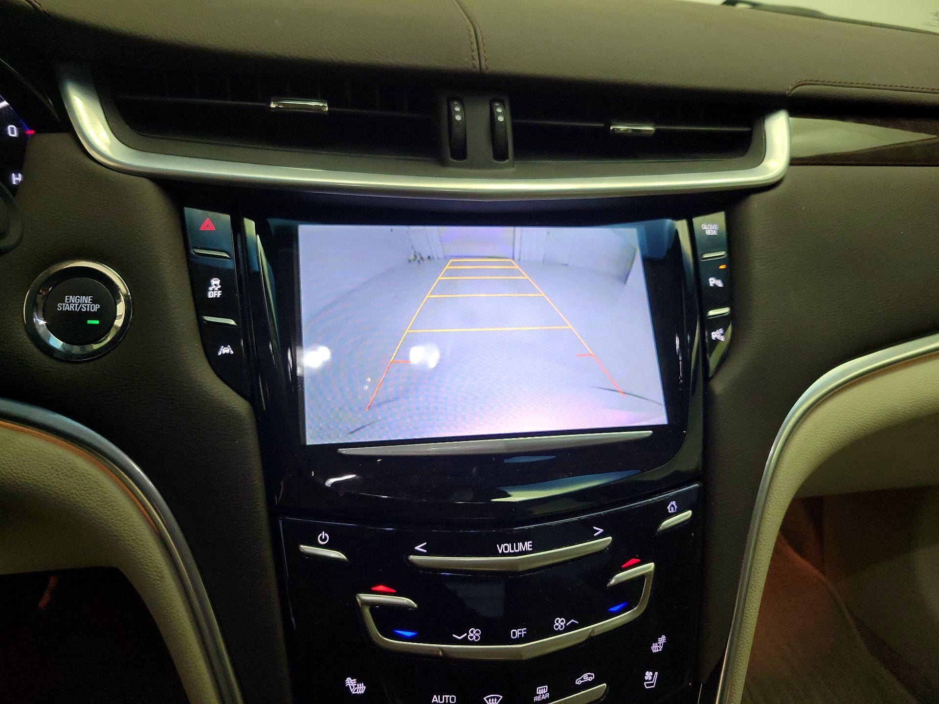 Thumbnail: 2015 Cadillac XTS - 14