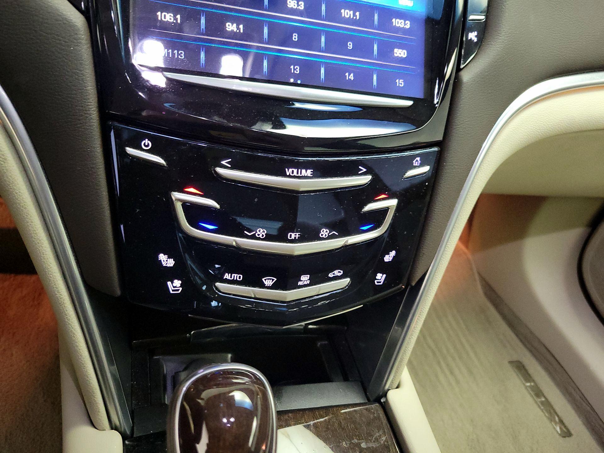 Thumbnail: 2015 Cadillac XTS - 16