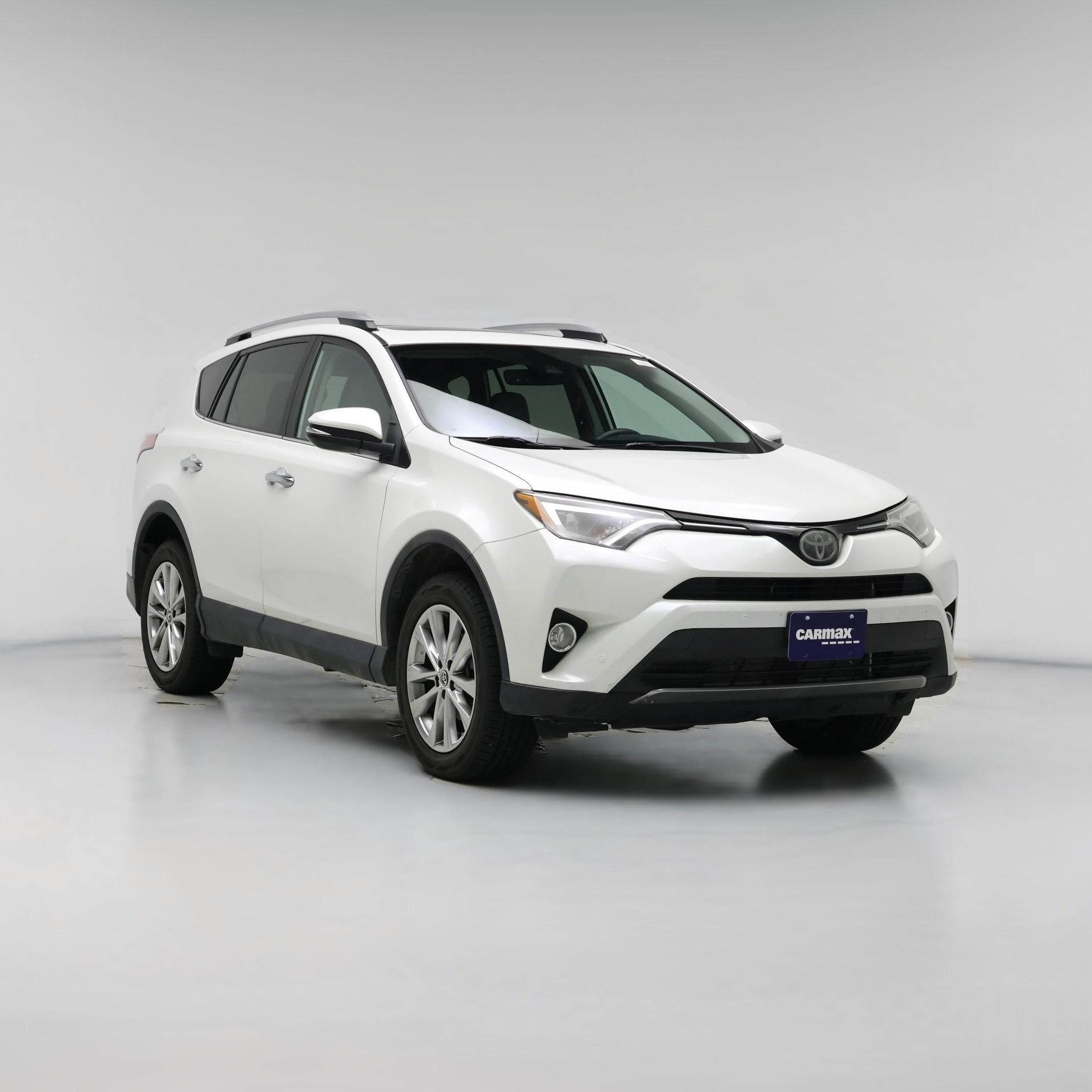 Thumbnail: 2017 Toyota RAV4 - 1