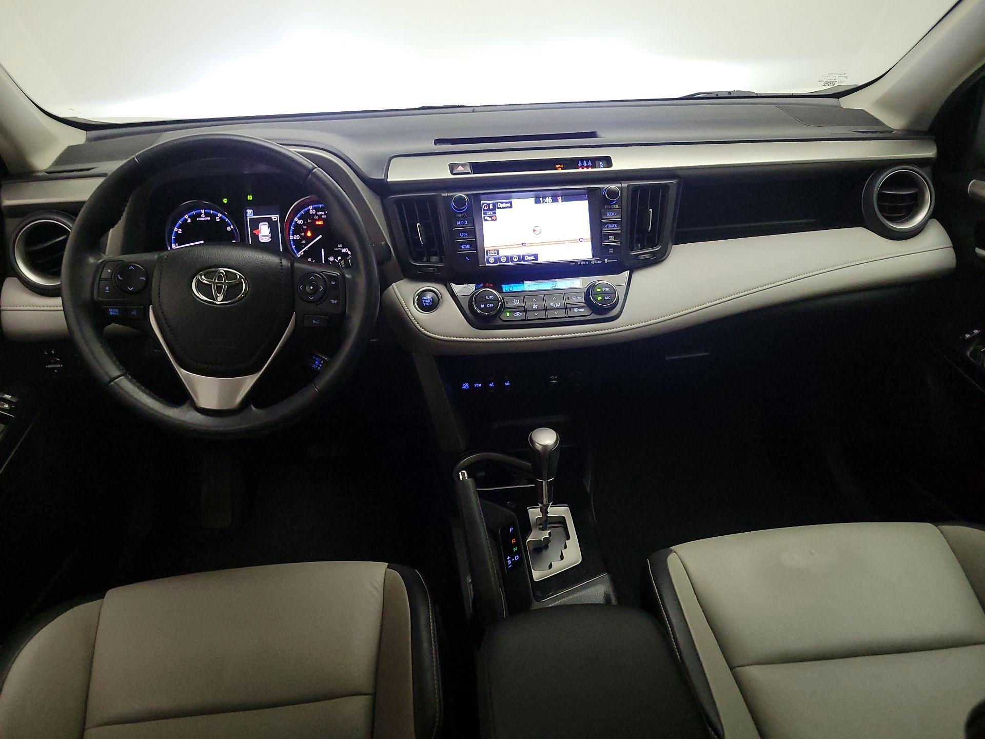 Thumbnail: 2017 Toyota RAV4 - 9